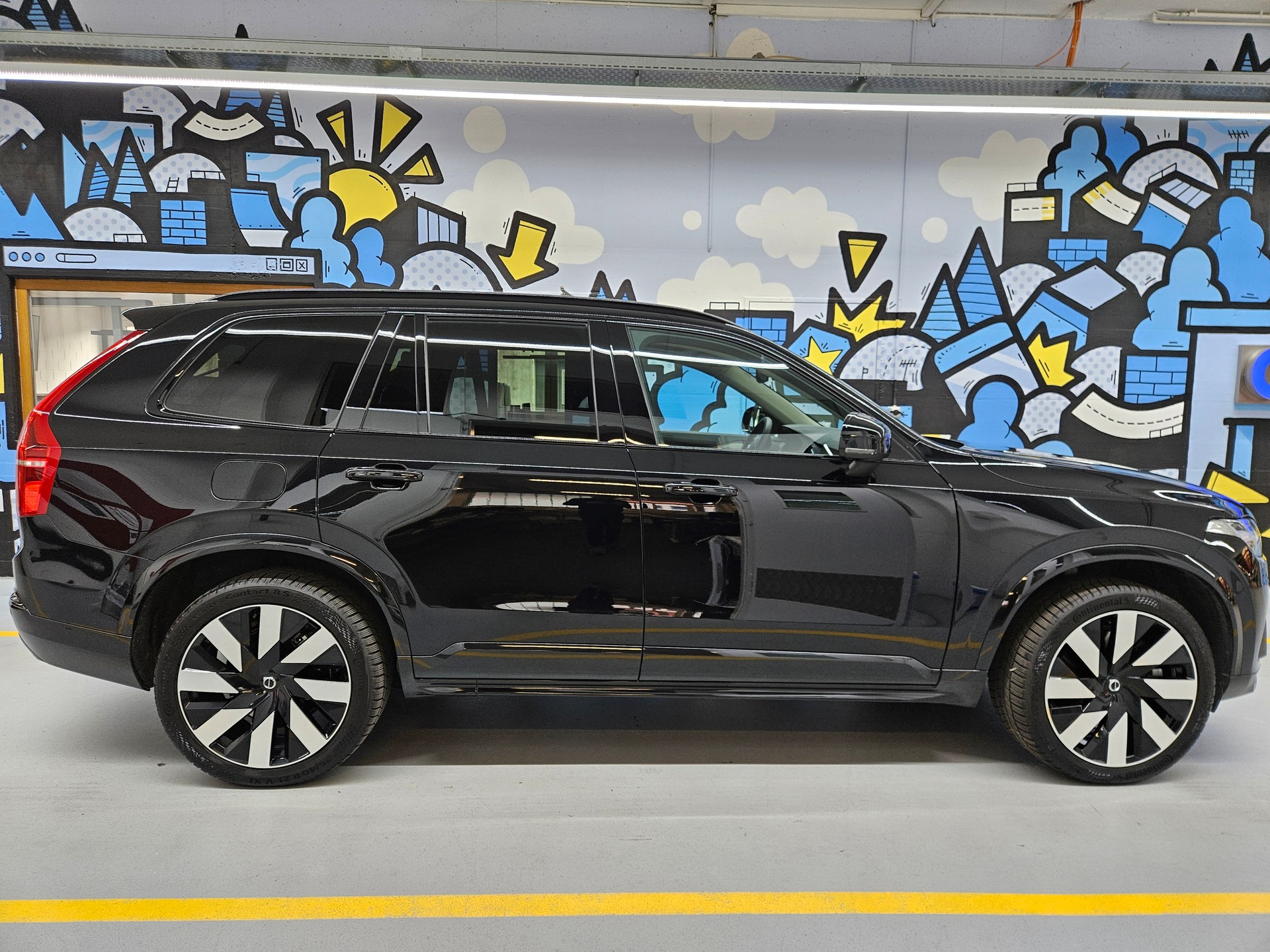 VOLVO XC90 T8 eAWD PluginHybrid Plus Dark Geartronic-image-2
