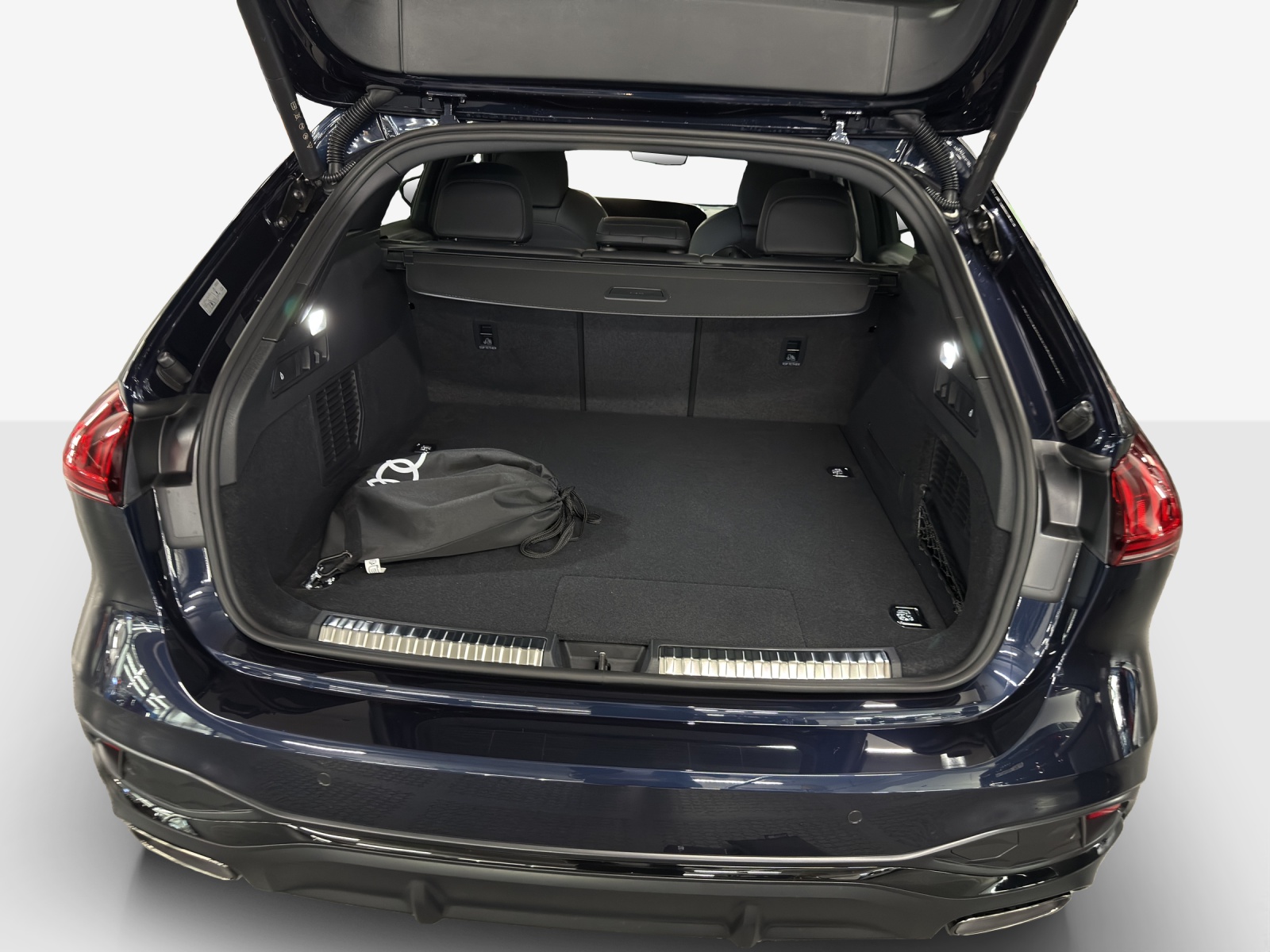 AUDI A5 Avant e-hybrid quattro 220 kW S tronic-image-12