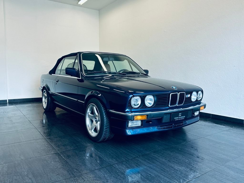 BMW 325 i Cabrio-showroom-element-3