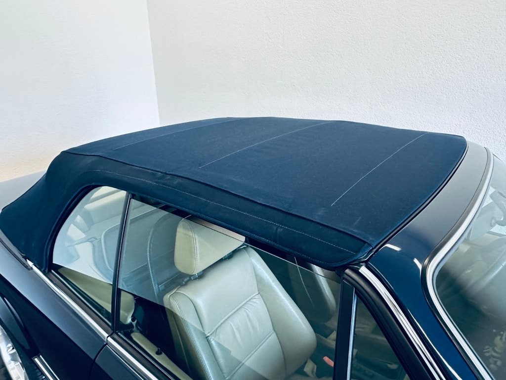 BMW 325 i Cabrio-image-21