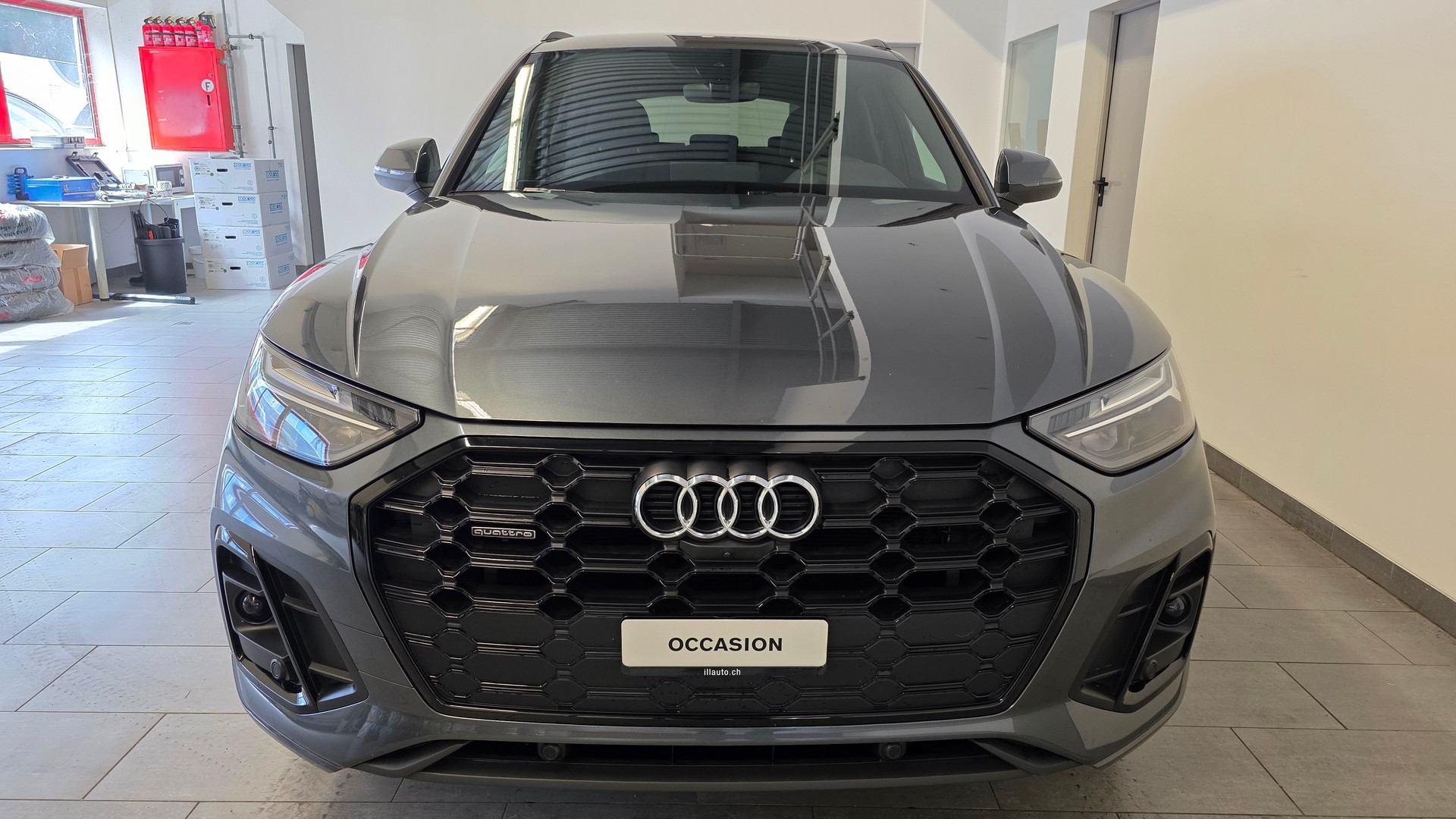 AUDI Q5 40 TDI S-line quattro S-tronic-showroom-element-1