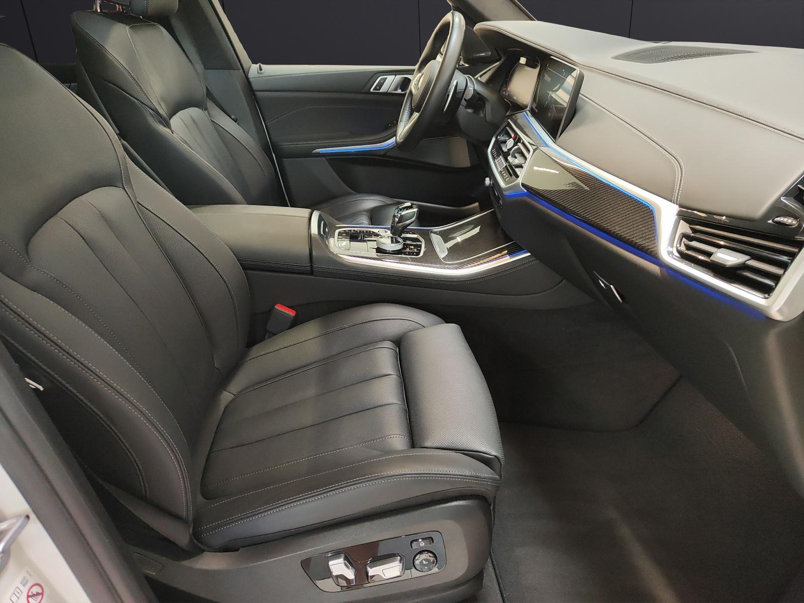 BMW X5 M50i xDrive-image-7