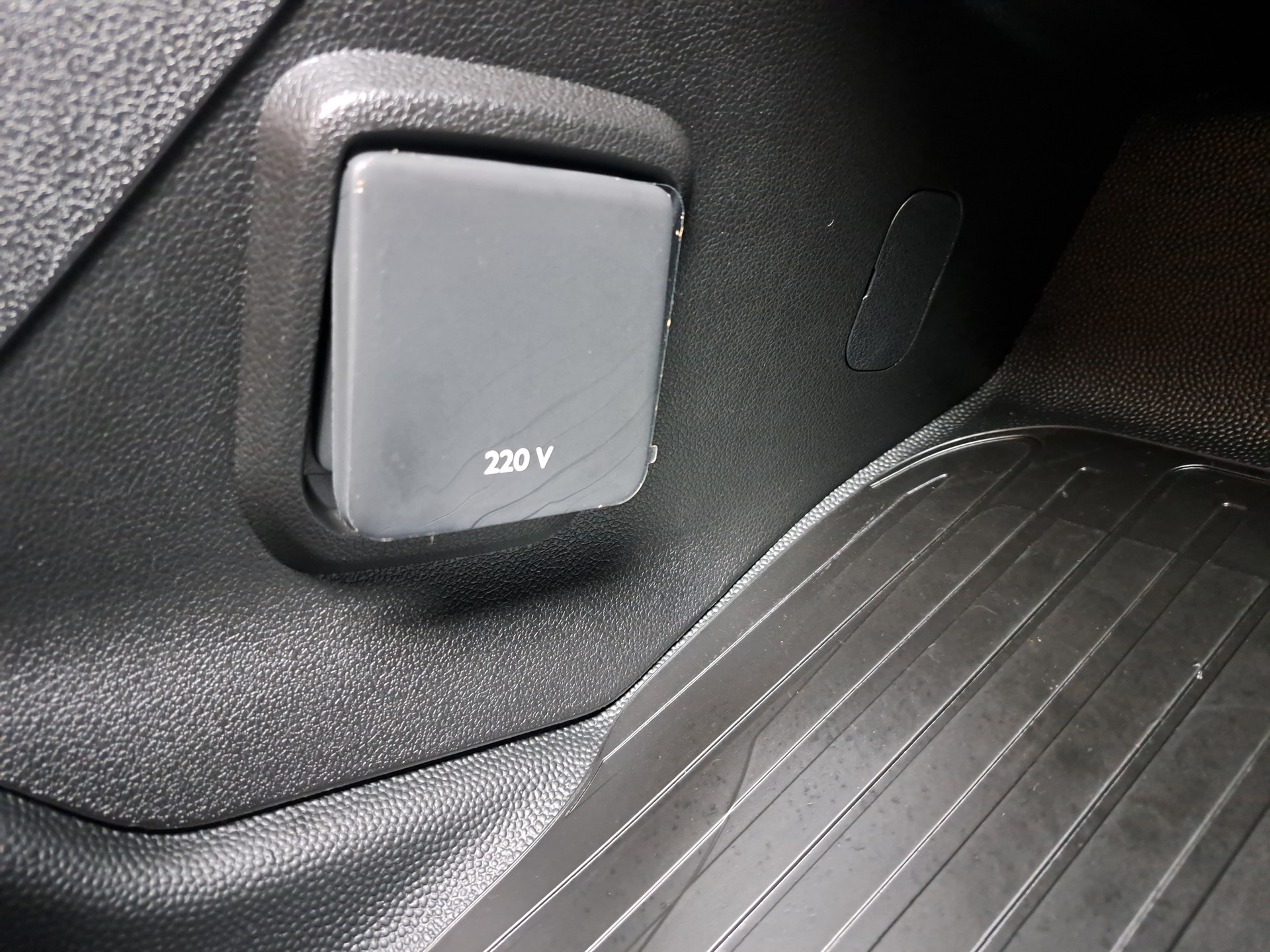 TOYOTA Proace City Van 1.2 Active Medium-image-13