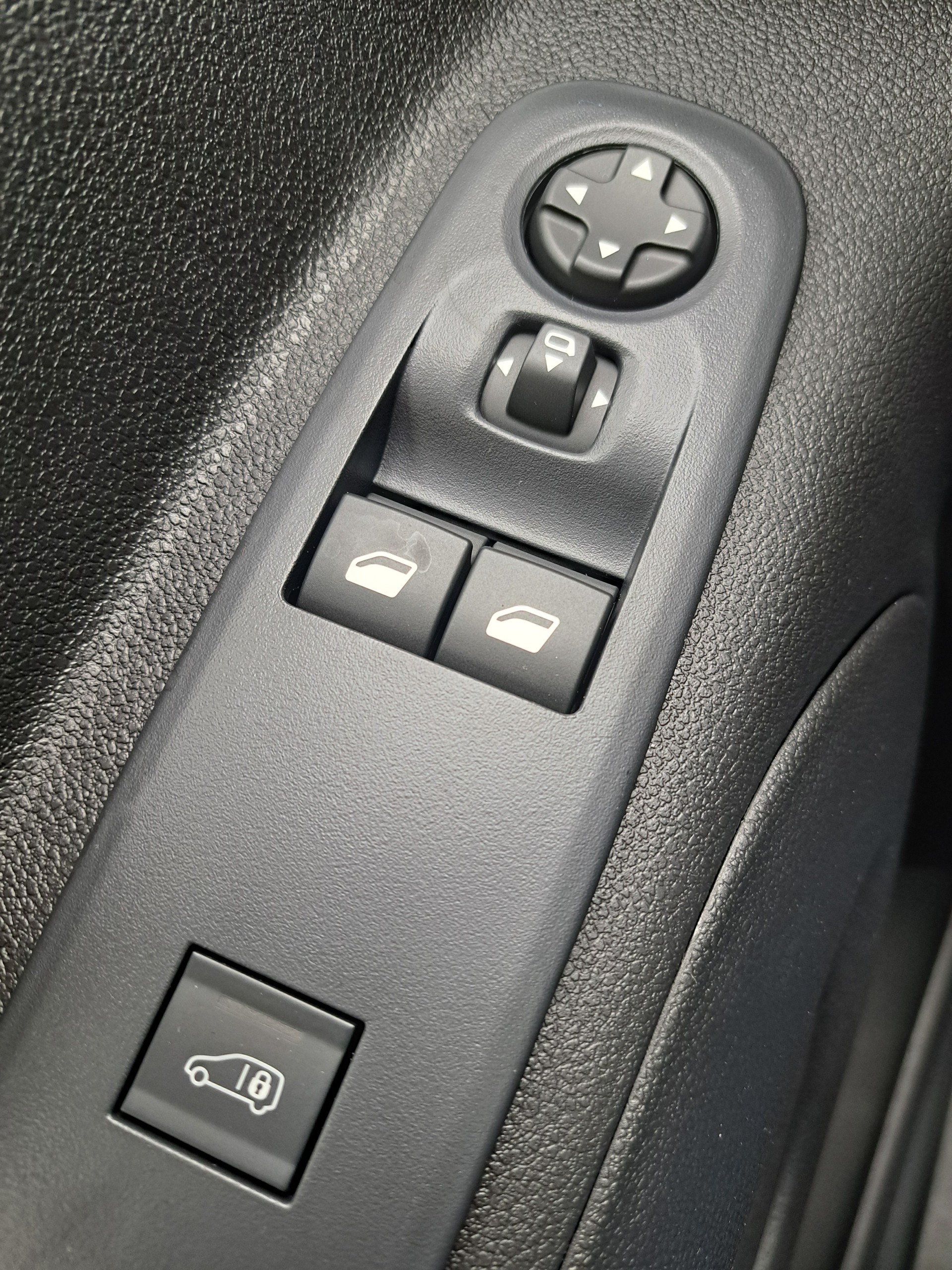TOYOTA Proace City Van 1.2 Active Medium-image-14