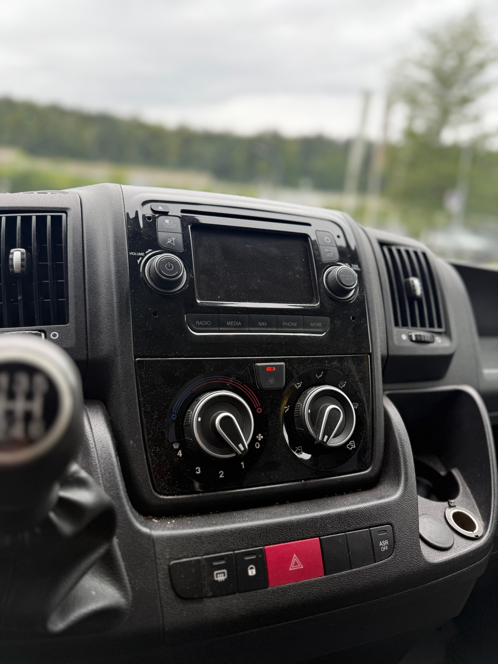 FIAT Ducato 35 2.3 MJ Comfort Matic-image-11
