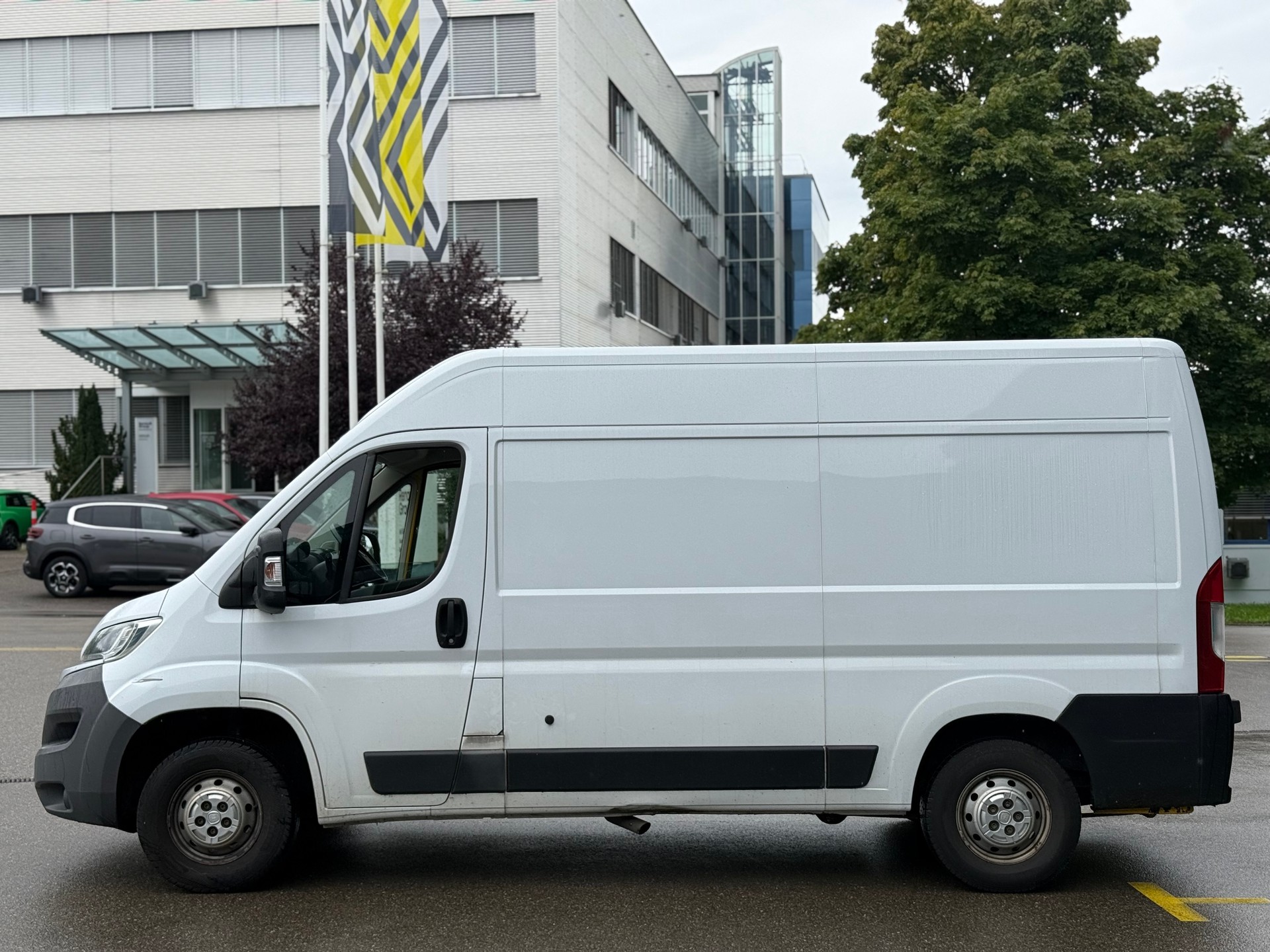 FIAT Ducato 35 2.3 MJ Comfort Matic-image-1