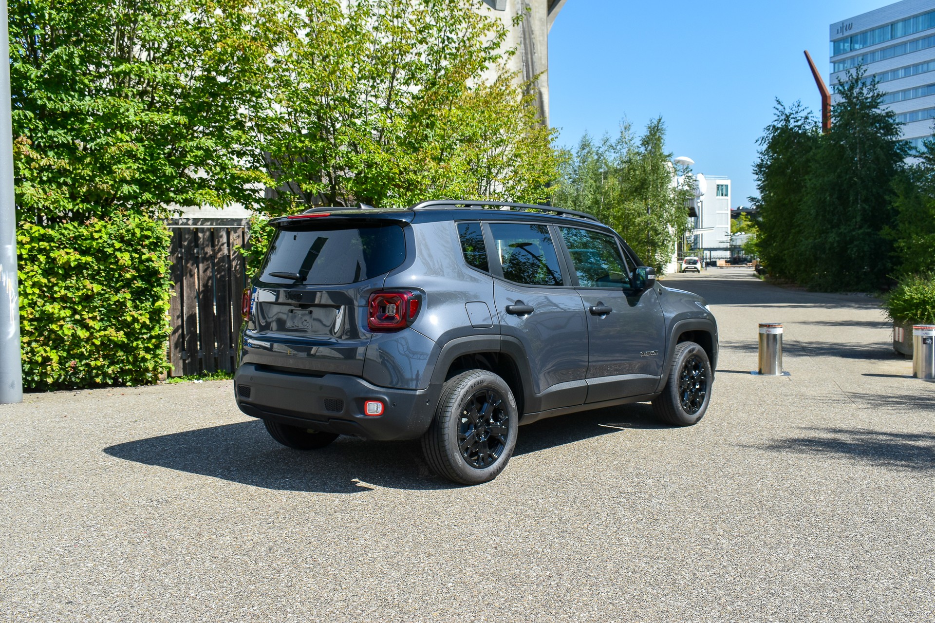 JEEP Renegade 1.3 T PHEV North Star AWD-image-7