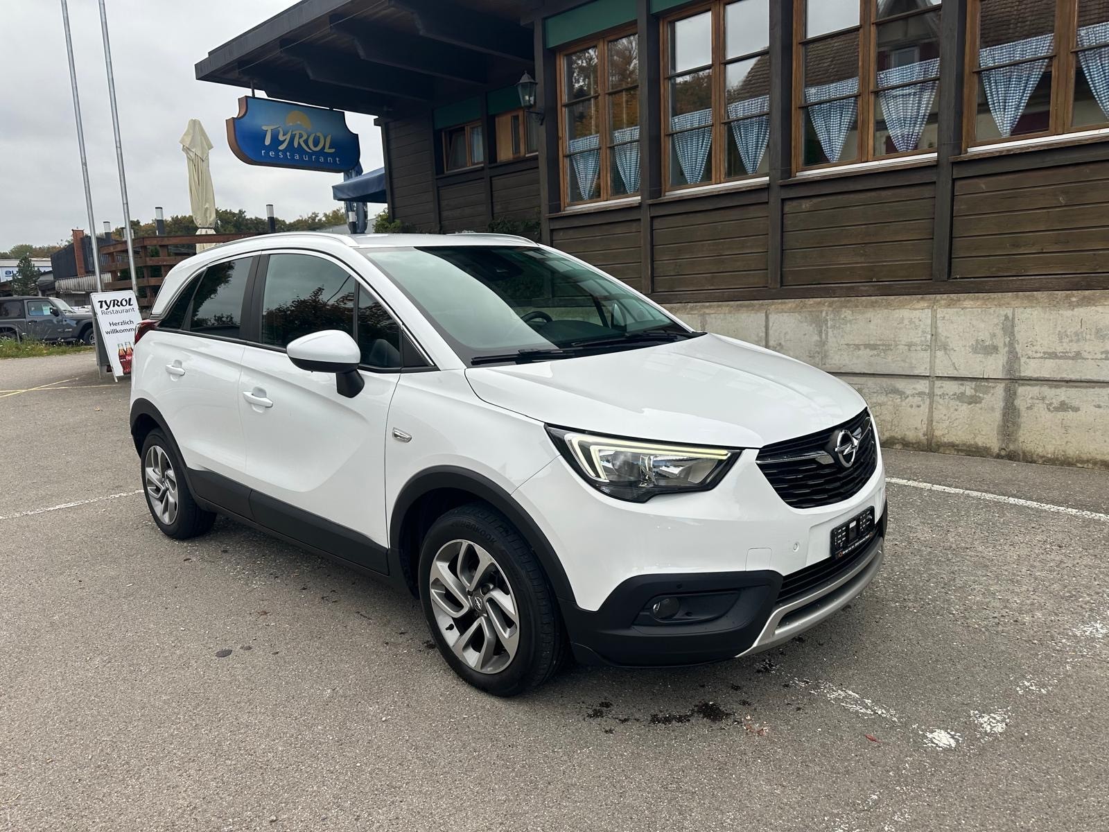 OPEL Crossland X 1.2i Excellence-image-0