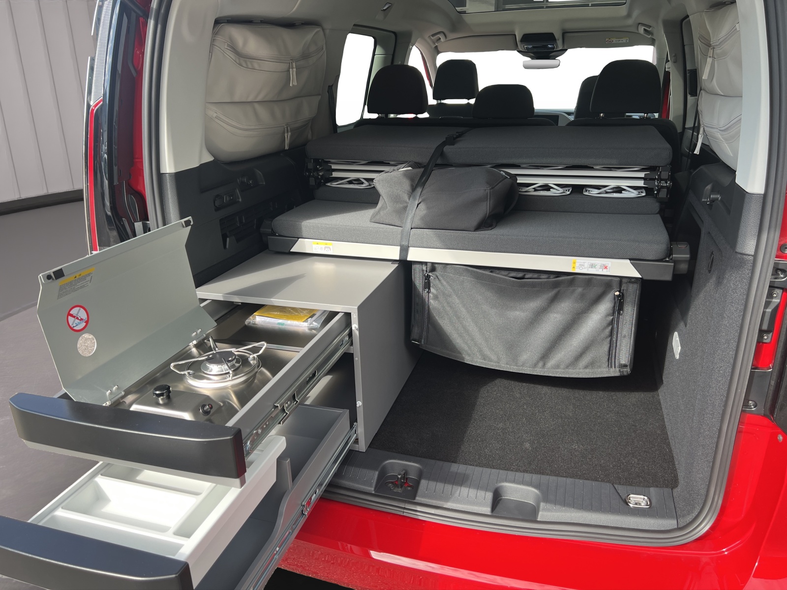 VW Caddy Maxi 1.5 TSI California Spirit DSG-image-13