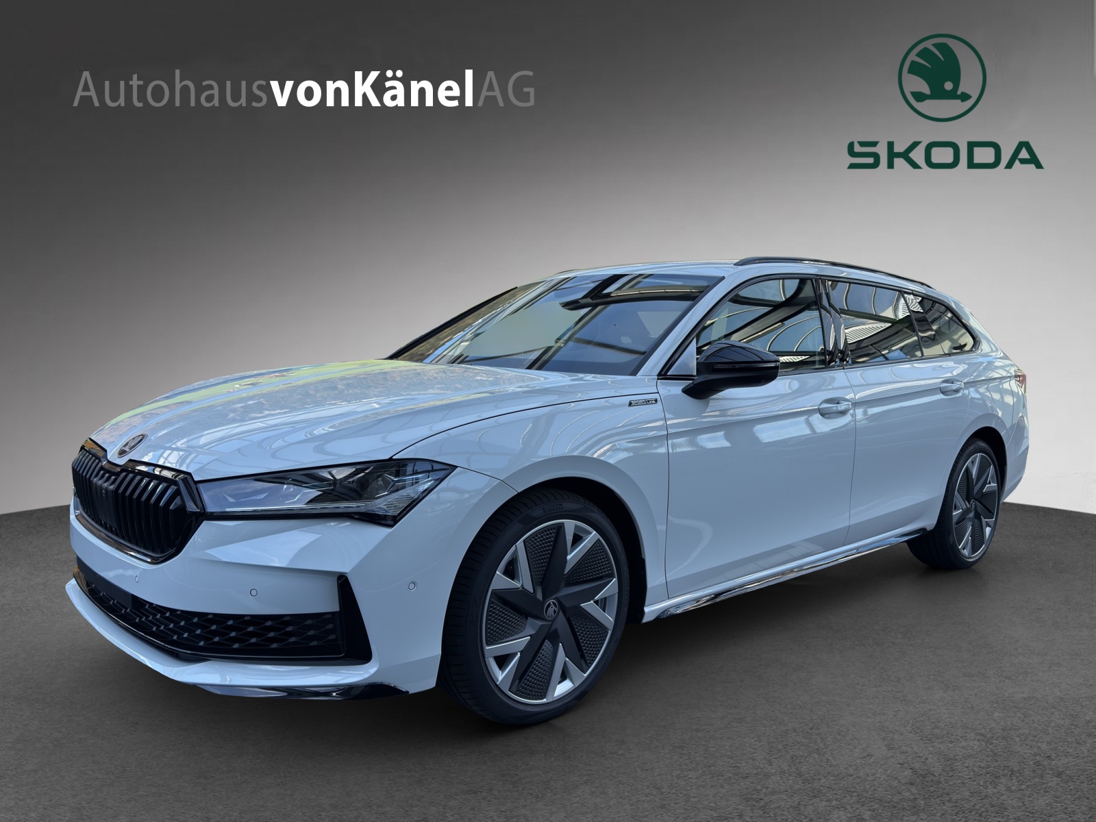 SKODA Superb Combi 2.0 TSI Sportline 4x4 DSG-image-0