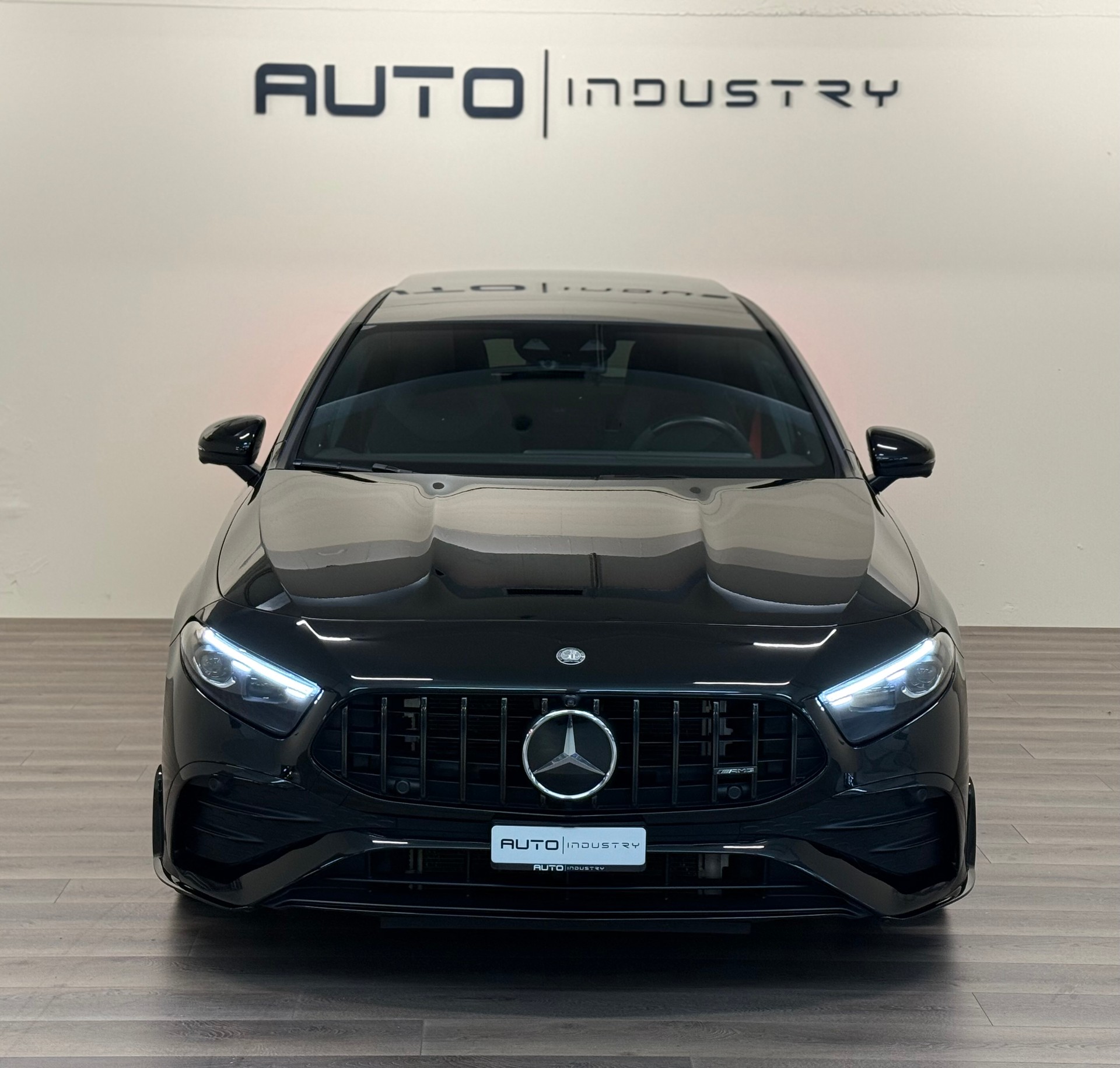 MERCEDES-BENZ A AMG 35 4Matic 8G-DCT-image-6