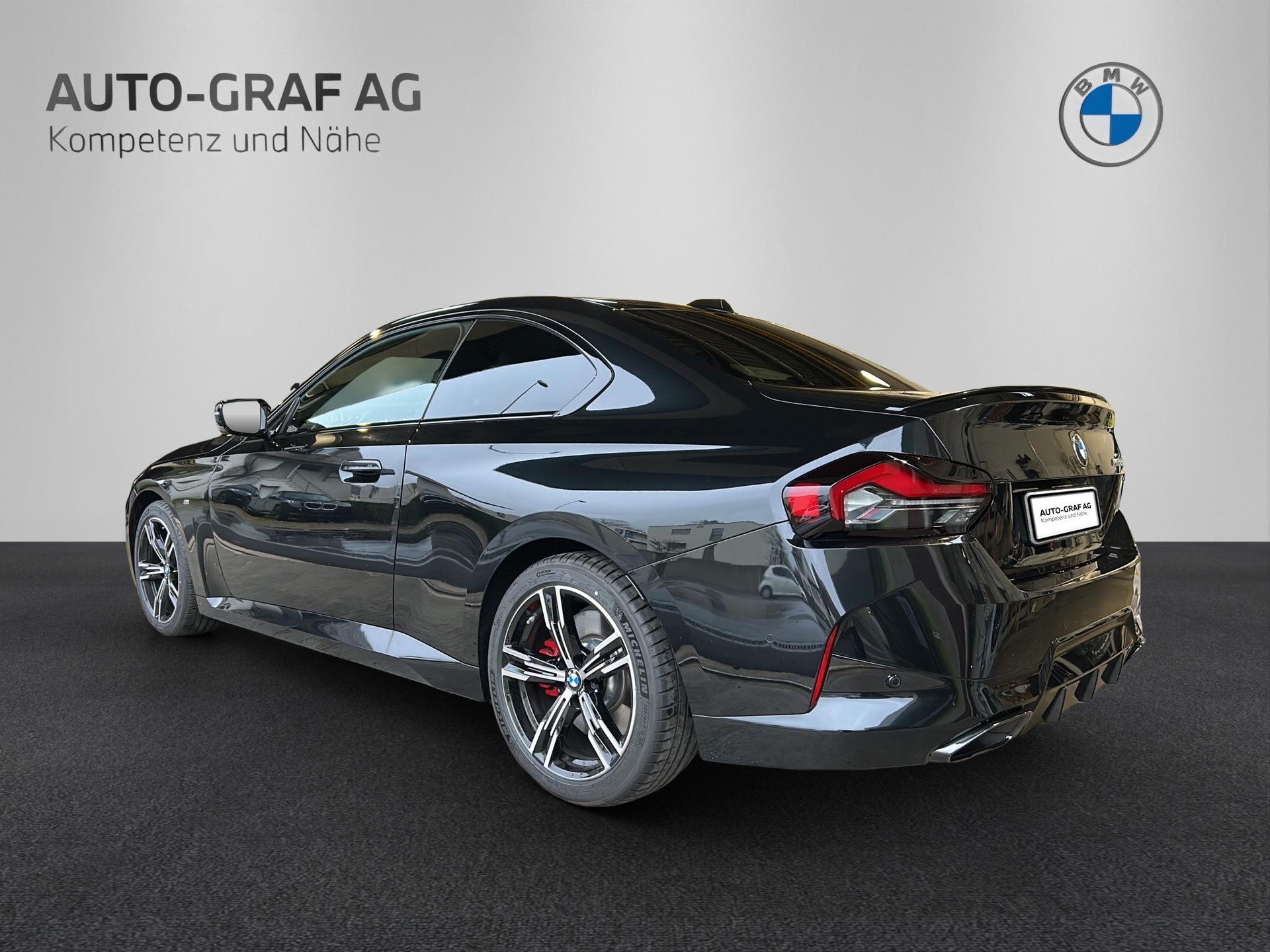 BMW M240i xDrive M Sport Pro Steptronic-image-2