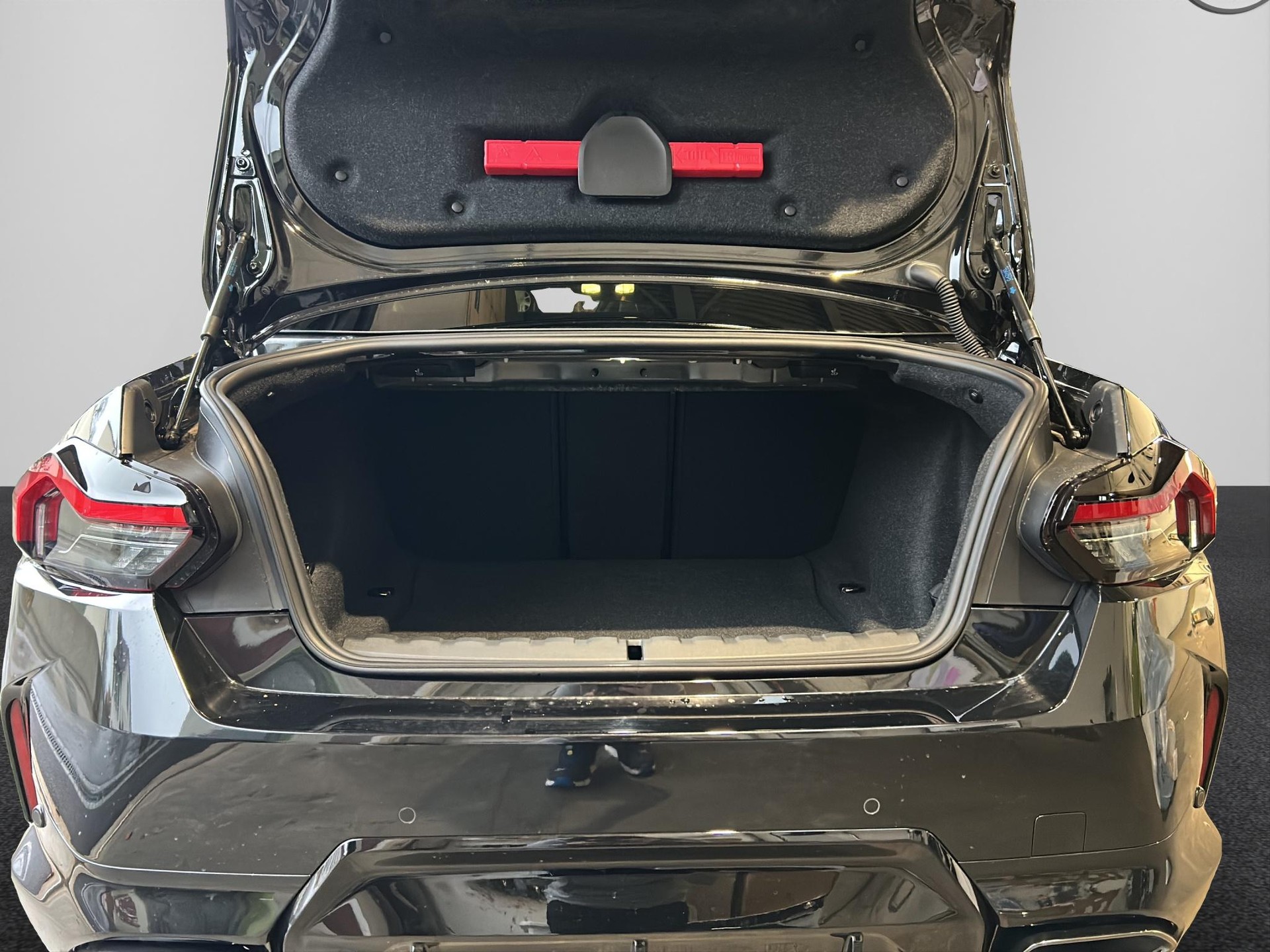 BMW M240i xDrive M Sport Pro Steptronic-image-21