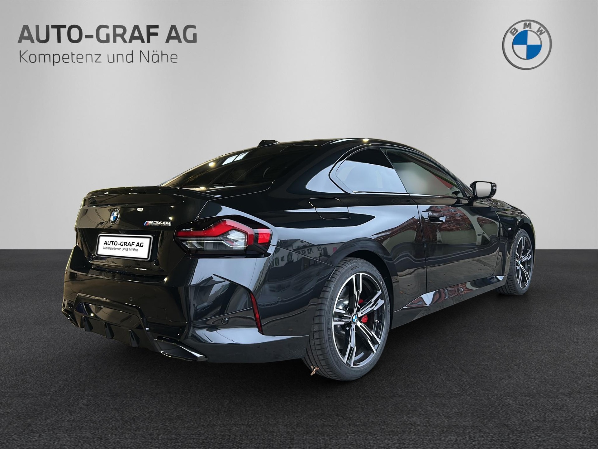 BMW M240i xDrive M Sport Pro Steptronic-image-4