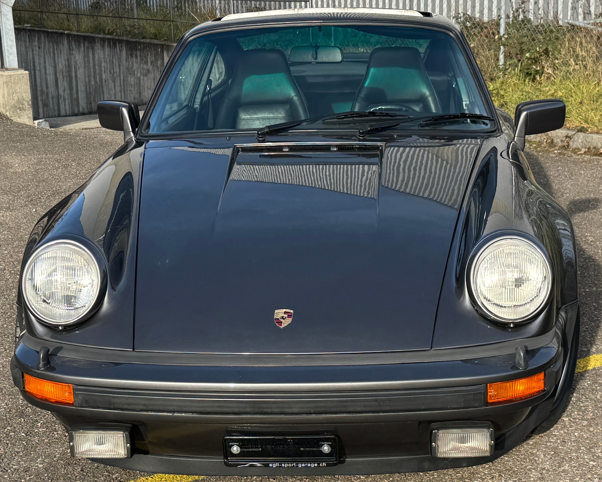 PORSCHE 911 (930) Turbo 3.3 Liter 4 Gang-image-1