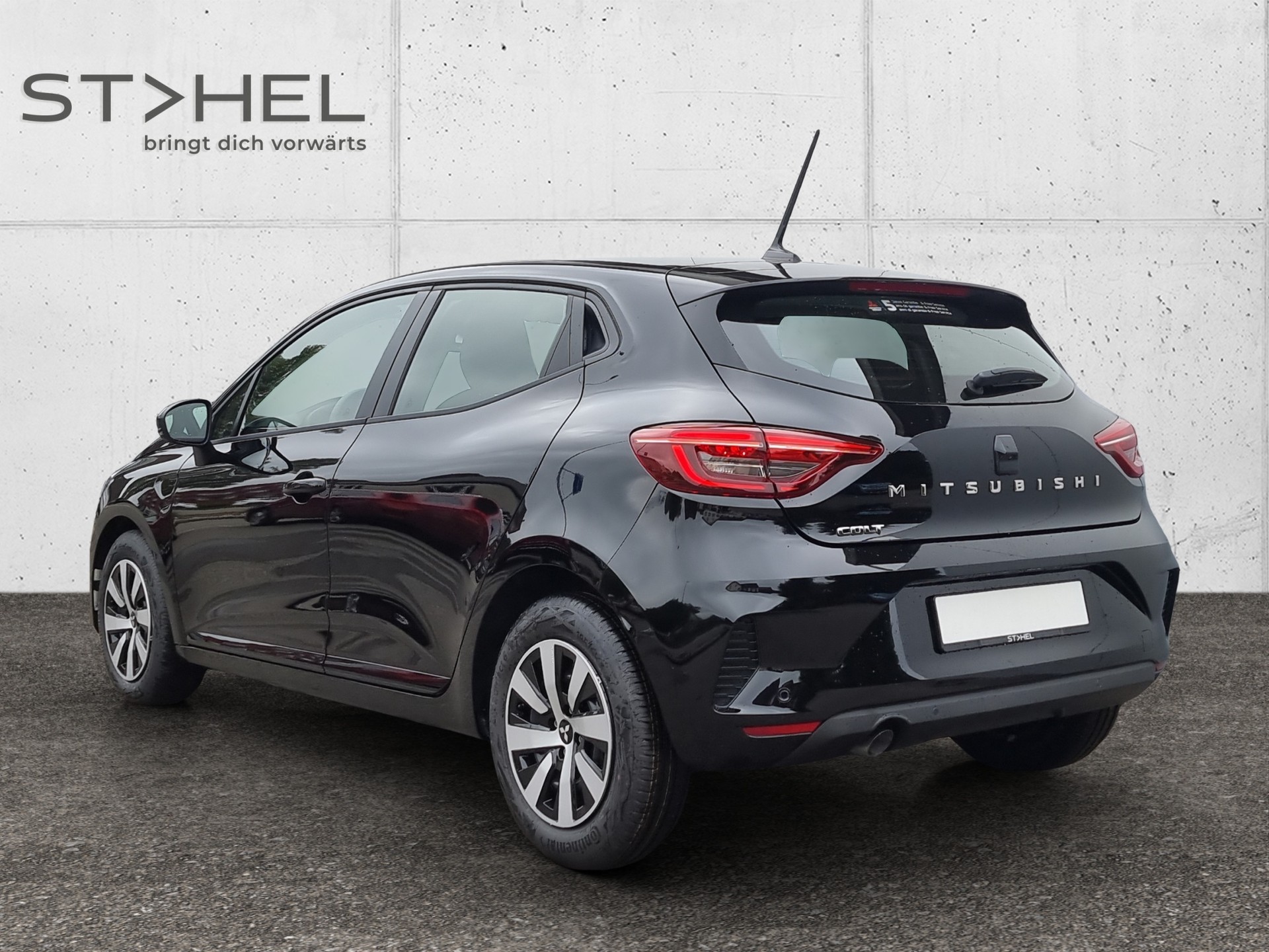 MITSUBISHI Colt 1.0 Invite-image-2