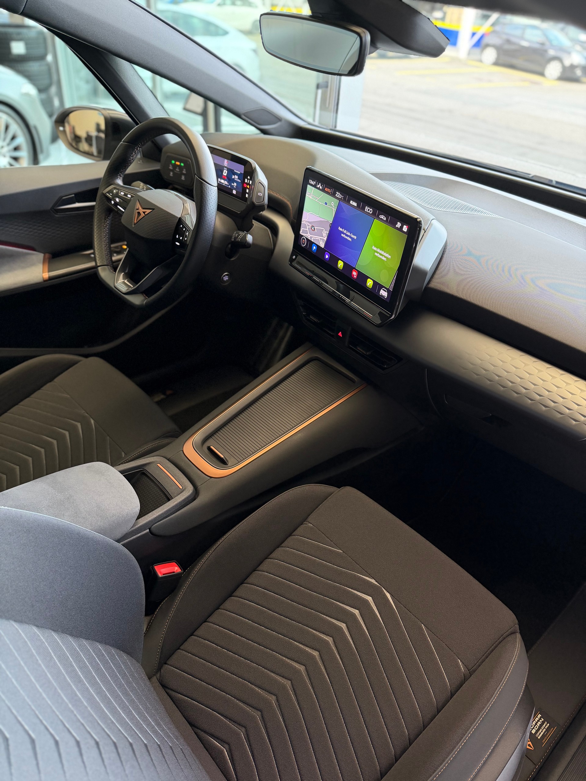 CUPRA Born 58 kWh | SoH 96.1%-image-13