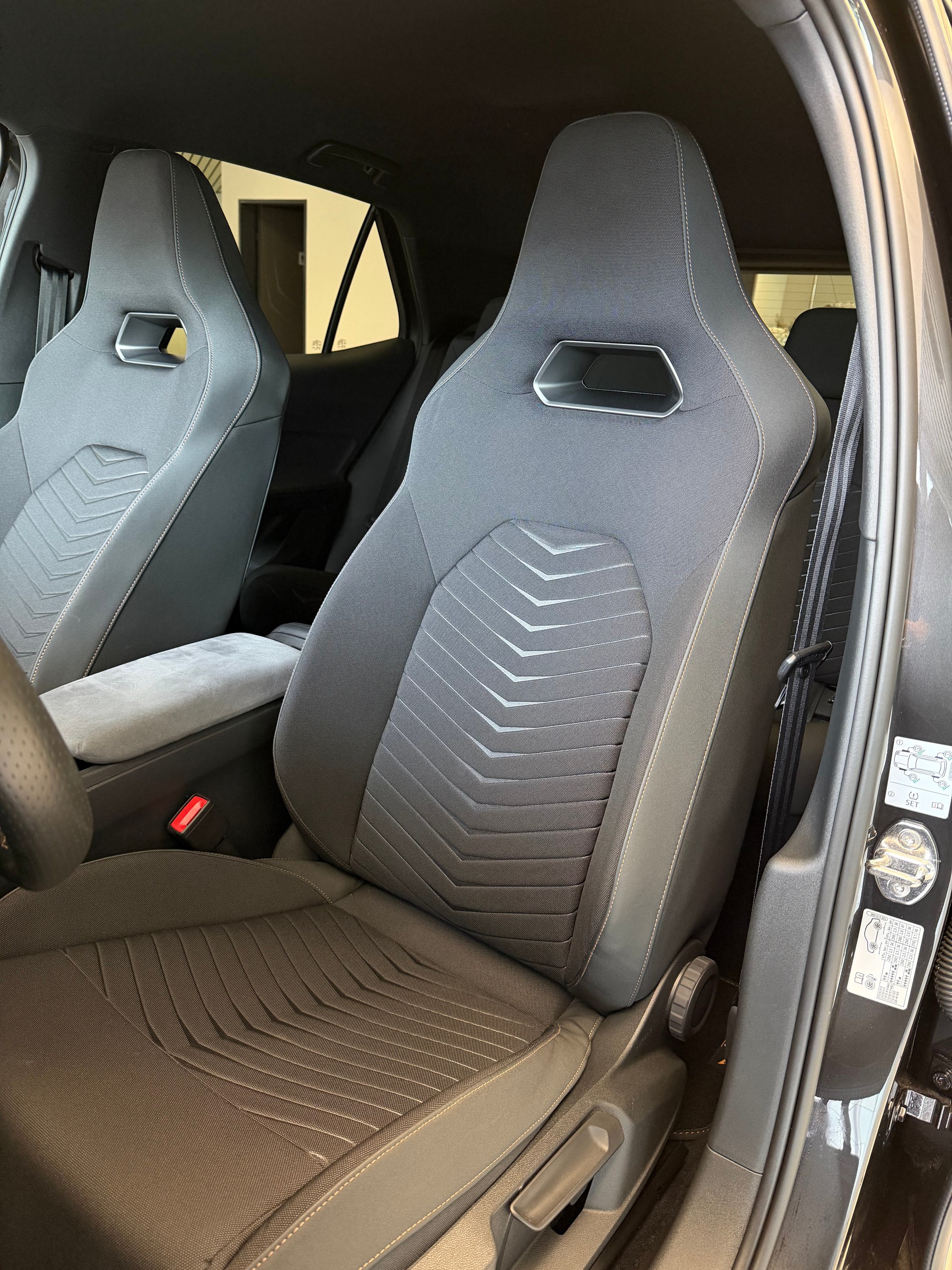 CUPRA Born 58 kWh | SoH 96.1%-image-6