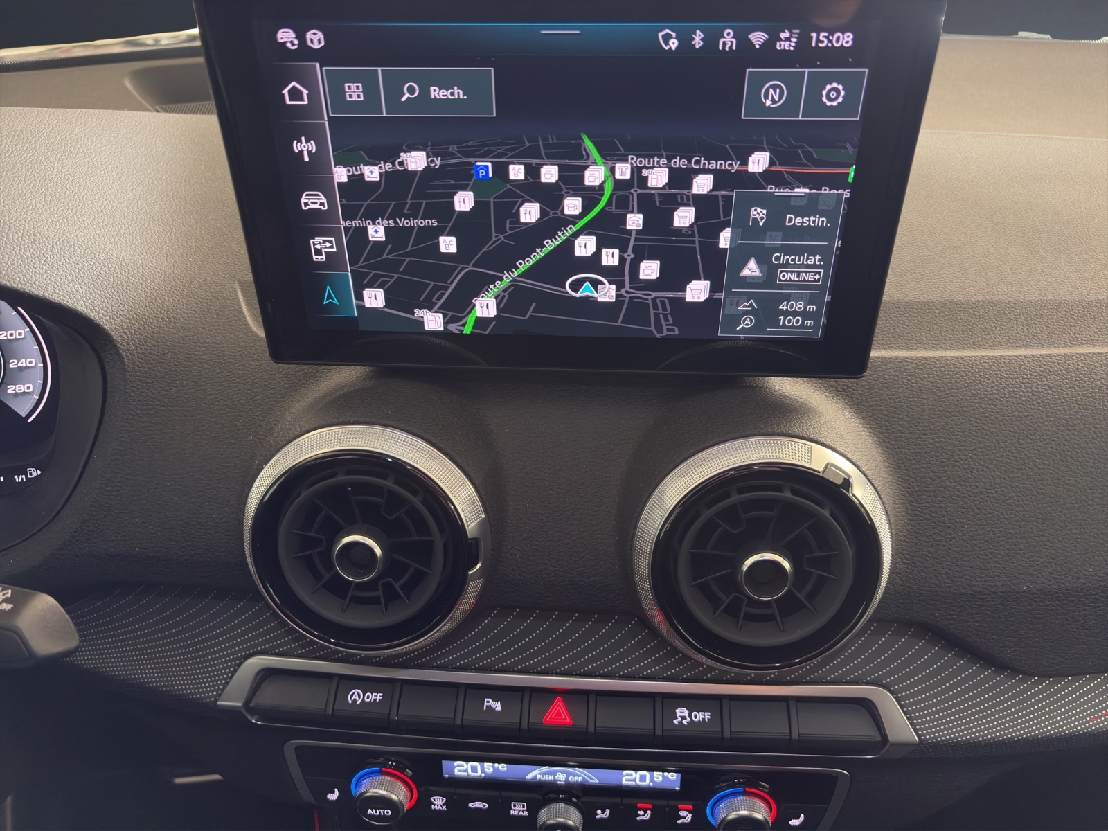 AUDI Q2 40 TFSI S line Attr qu-image-14