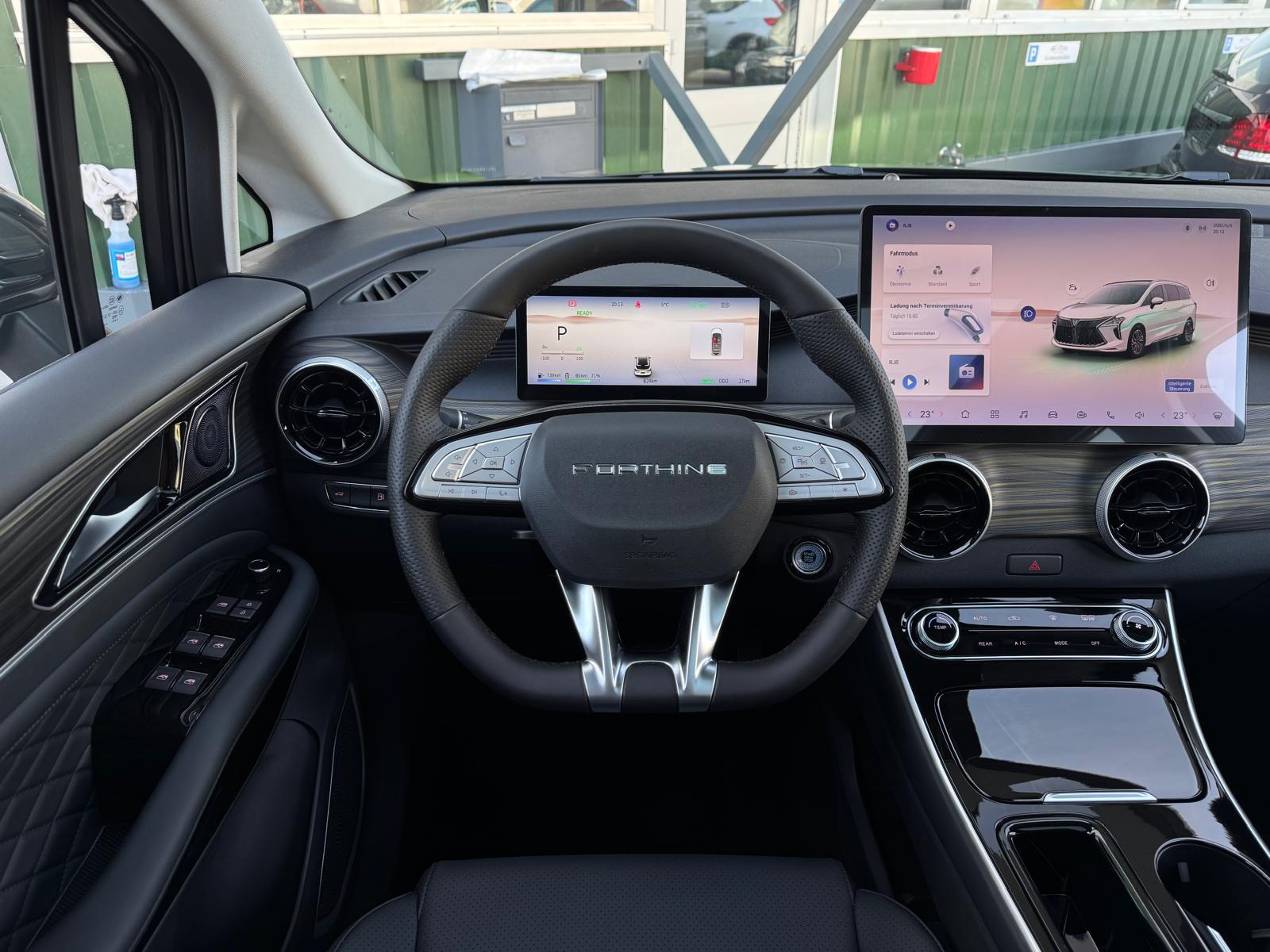 FORTHING 4 U-Tour 1.5 Turbo PHEV-image-11
