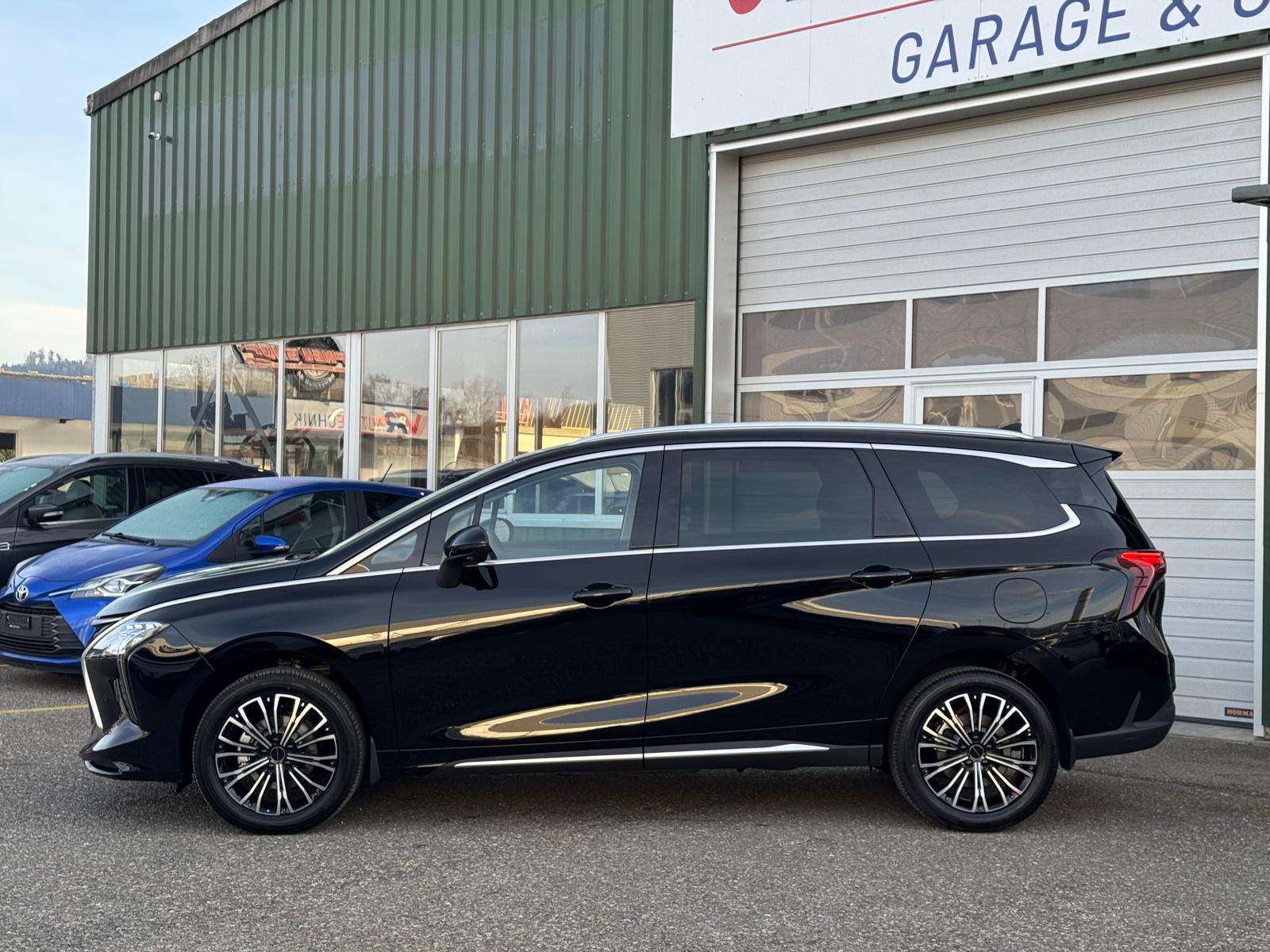 FORTHING 4 U-Tour 1.5 Turbo PHEV-showroom-element-2
