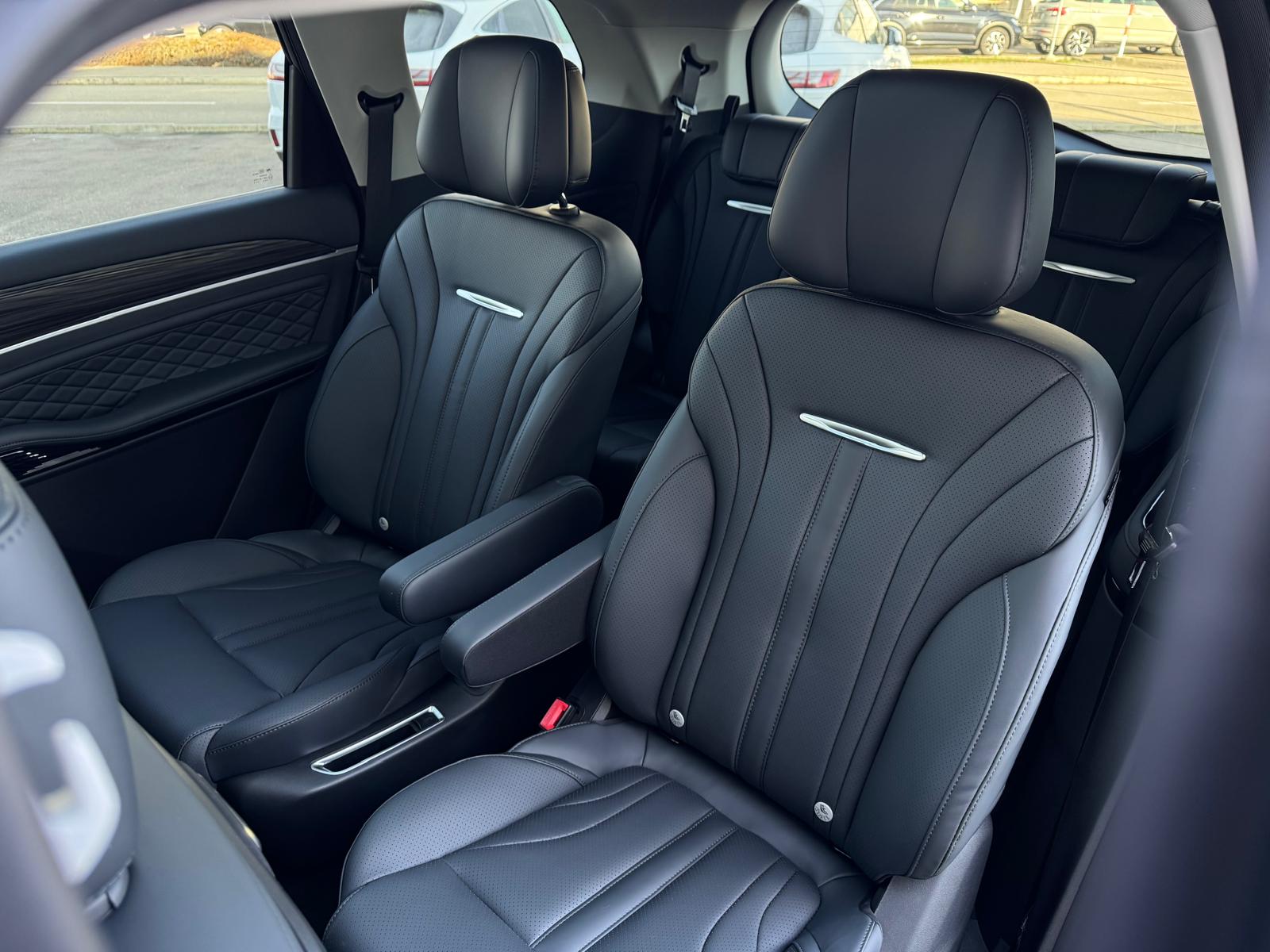 FORTHING 4 U-Tour 1.5 Turbo PHEV-image-15
