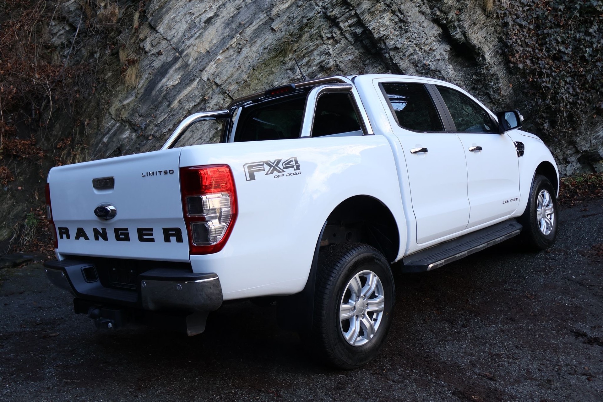 FORD Ranger Limited 2.0 Eco Blue 4x4 A-image-5