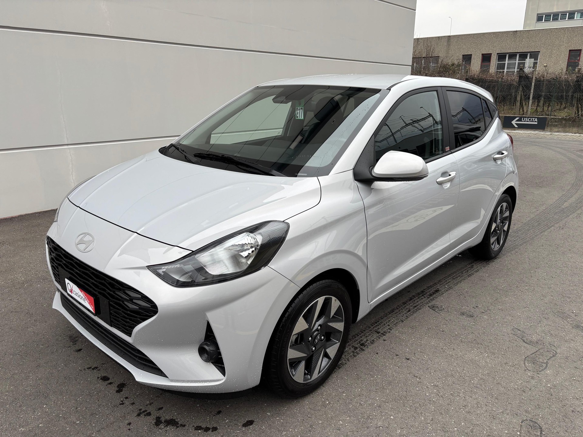 HYUNDAI i10 1.2 Amplia-image-2