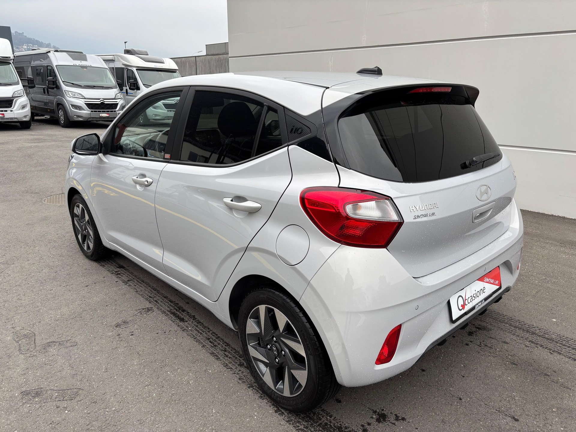 HYUNDAI i10 1.2 Amplia-image-4