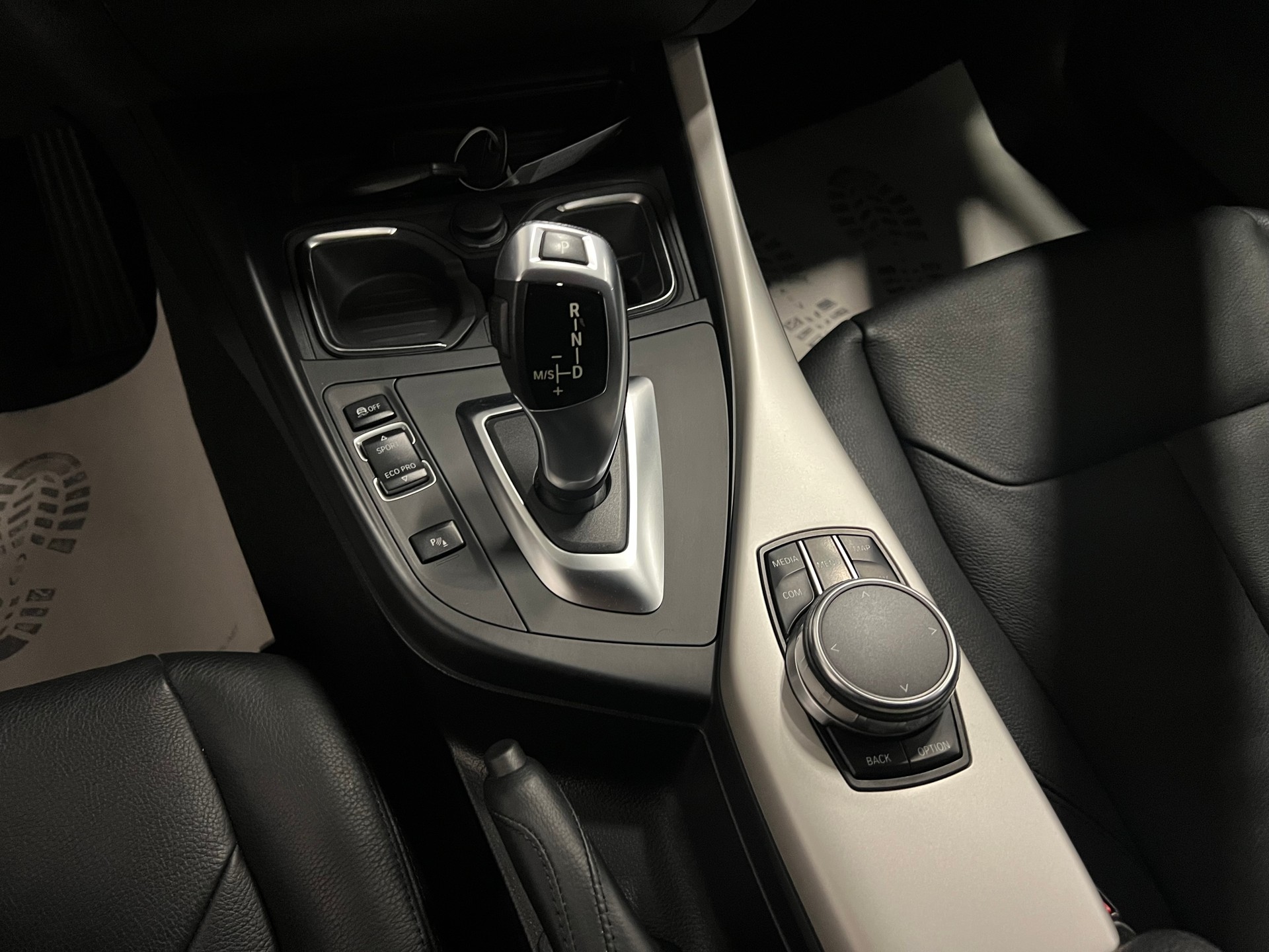 BMW 120d xDrive Steptronic-image-29