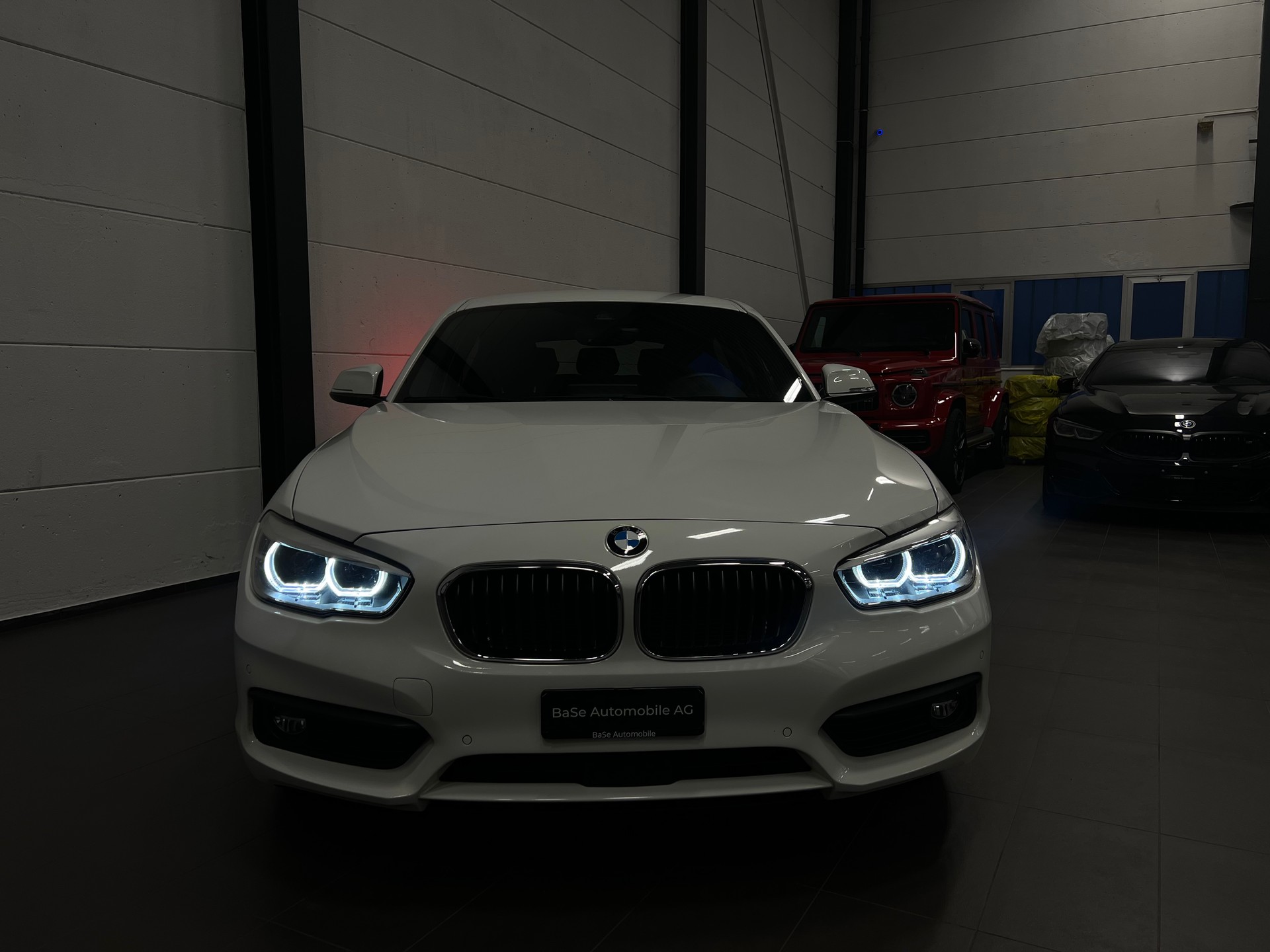 BMW 120d xDrive Steptronic-image-7