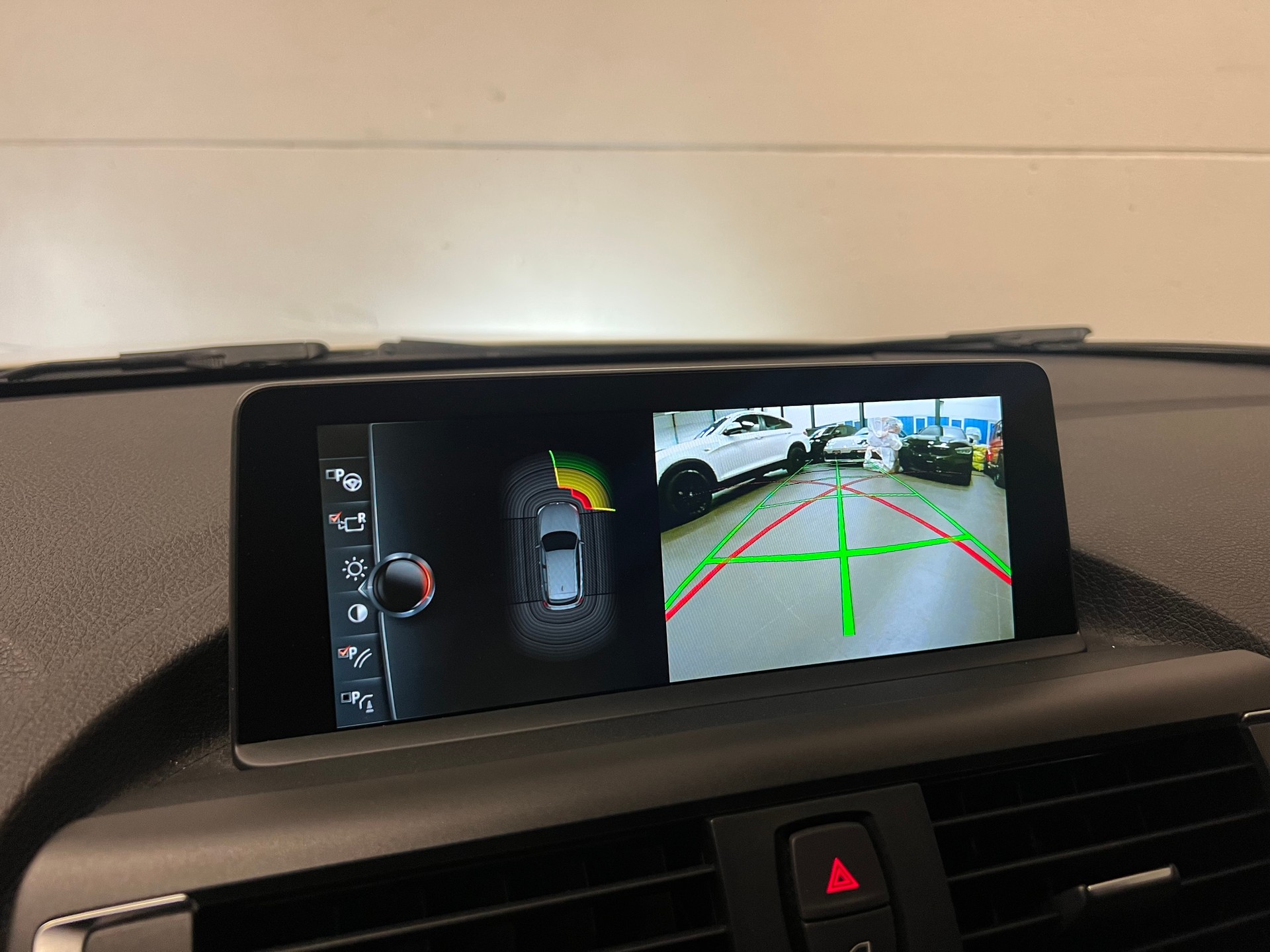 BMW 120d xDrive Steptronic-image-28