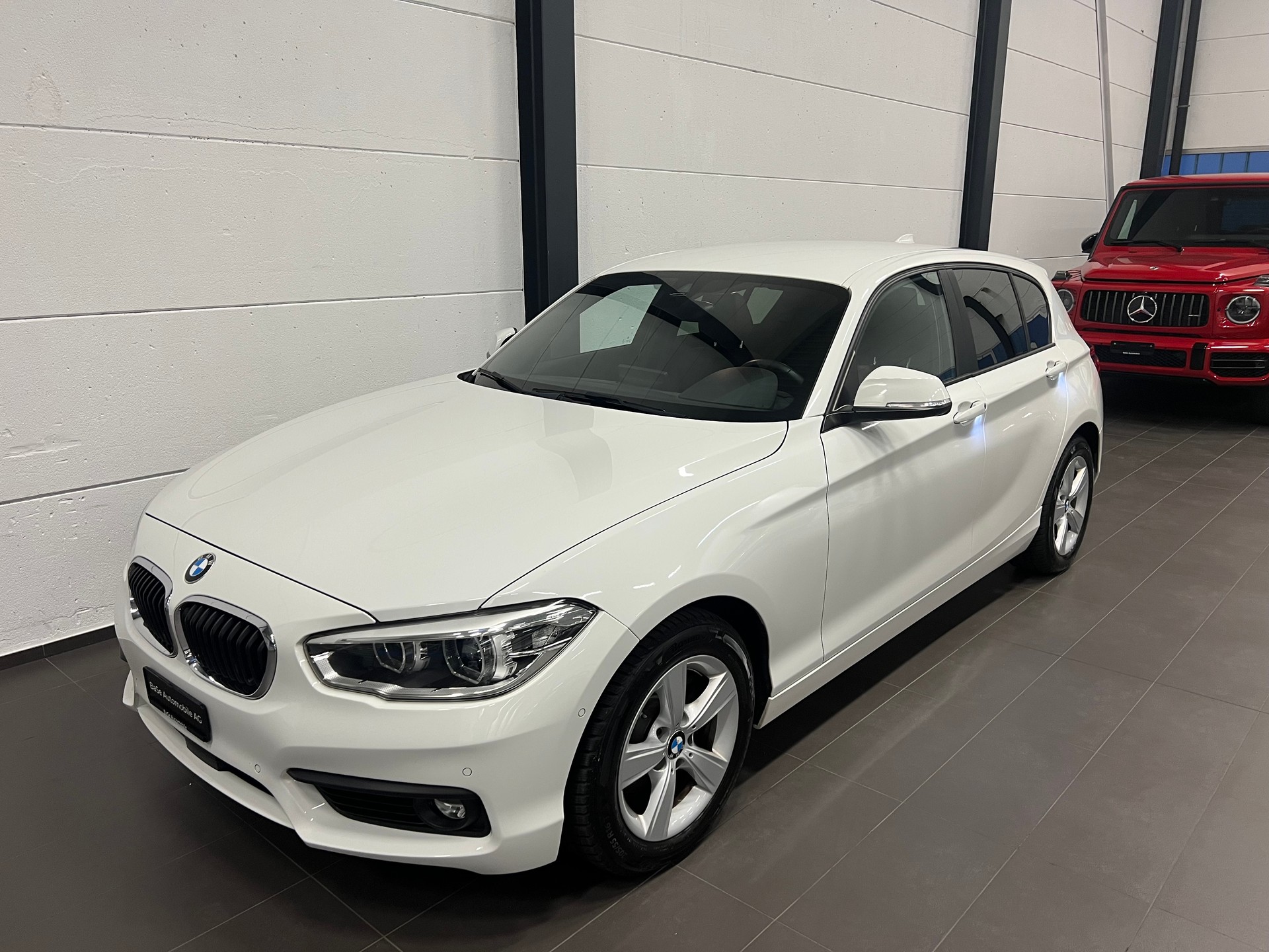 BMW 120d xDrive Steptronic-image-4