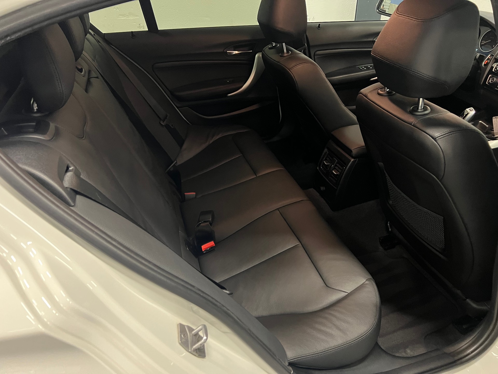 BMW 120d xDrive Steptronic-image-22