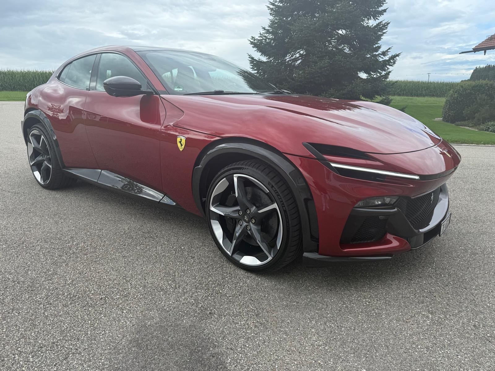 FERRARI Purosangue 6.5 V12-image-1