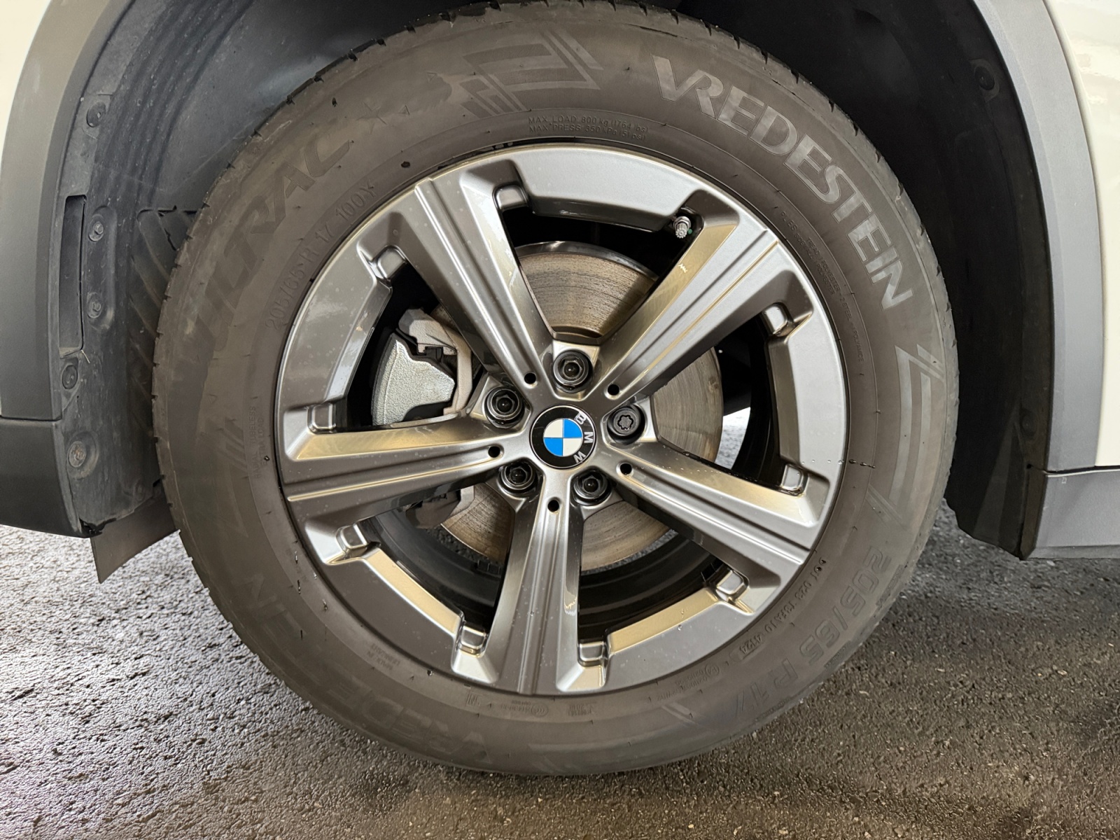 BMW X1 20d xDrive-image-13
