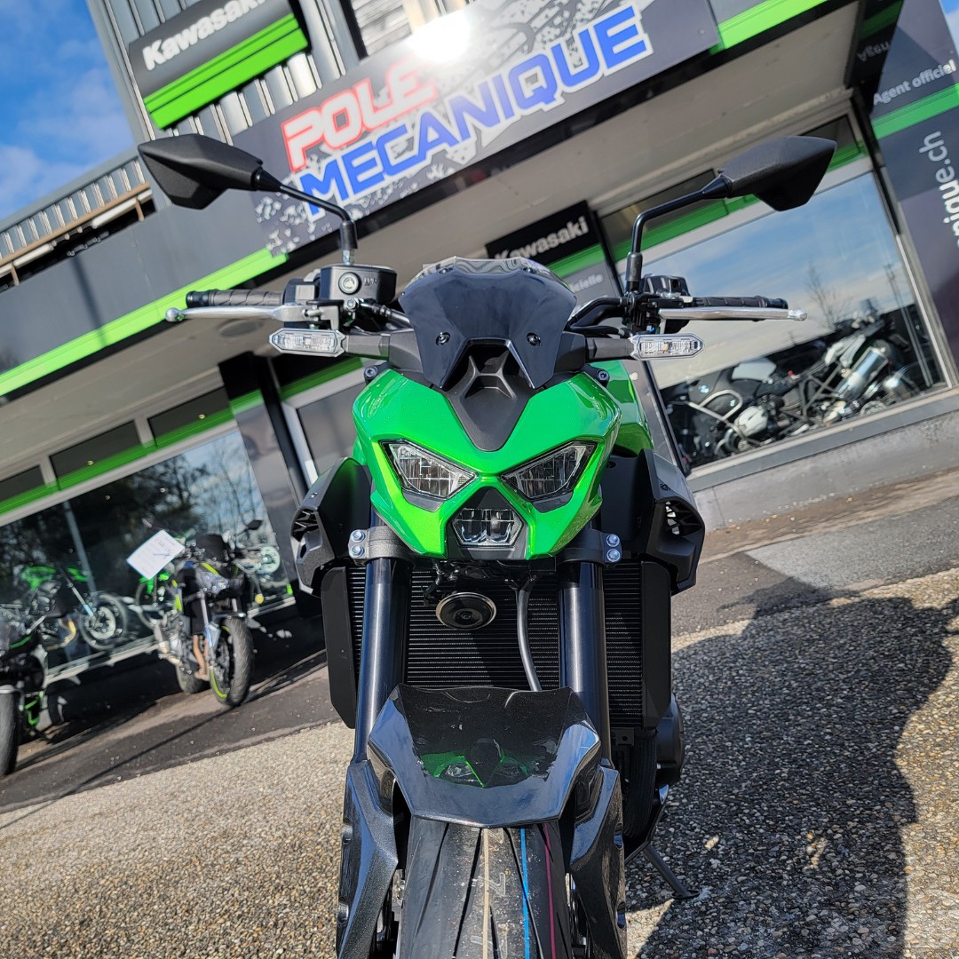 KAWASAKI Z 900-image-10
