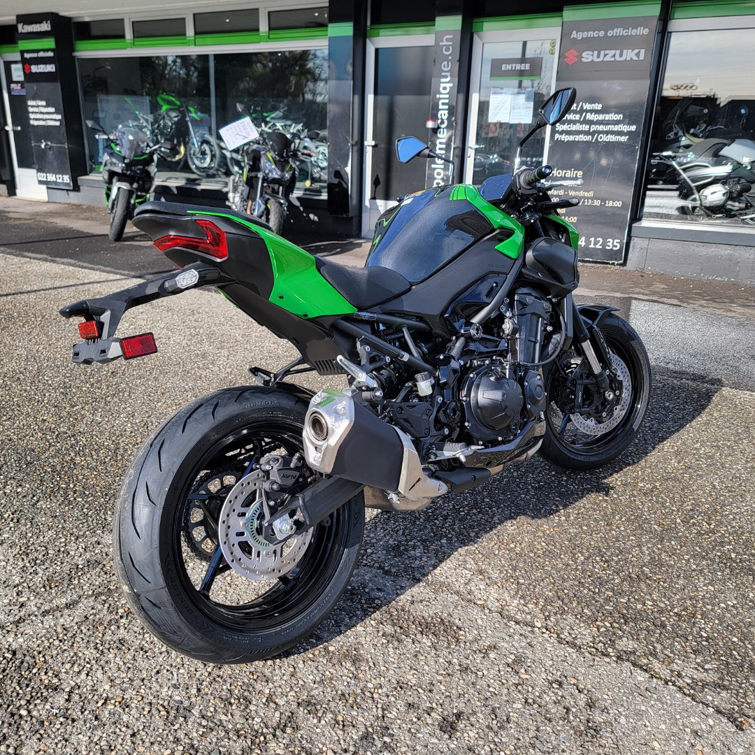 KAWASAKI Z 900-image-4