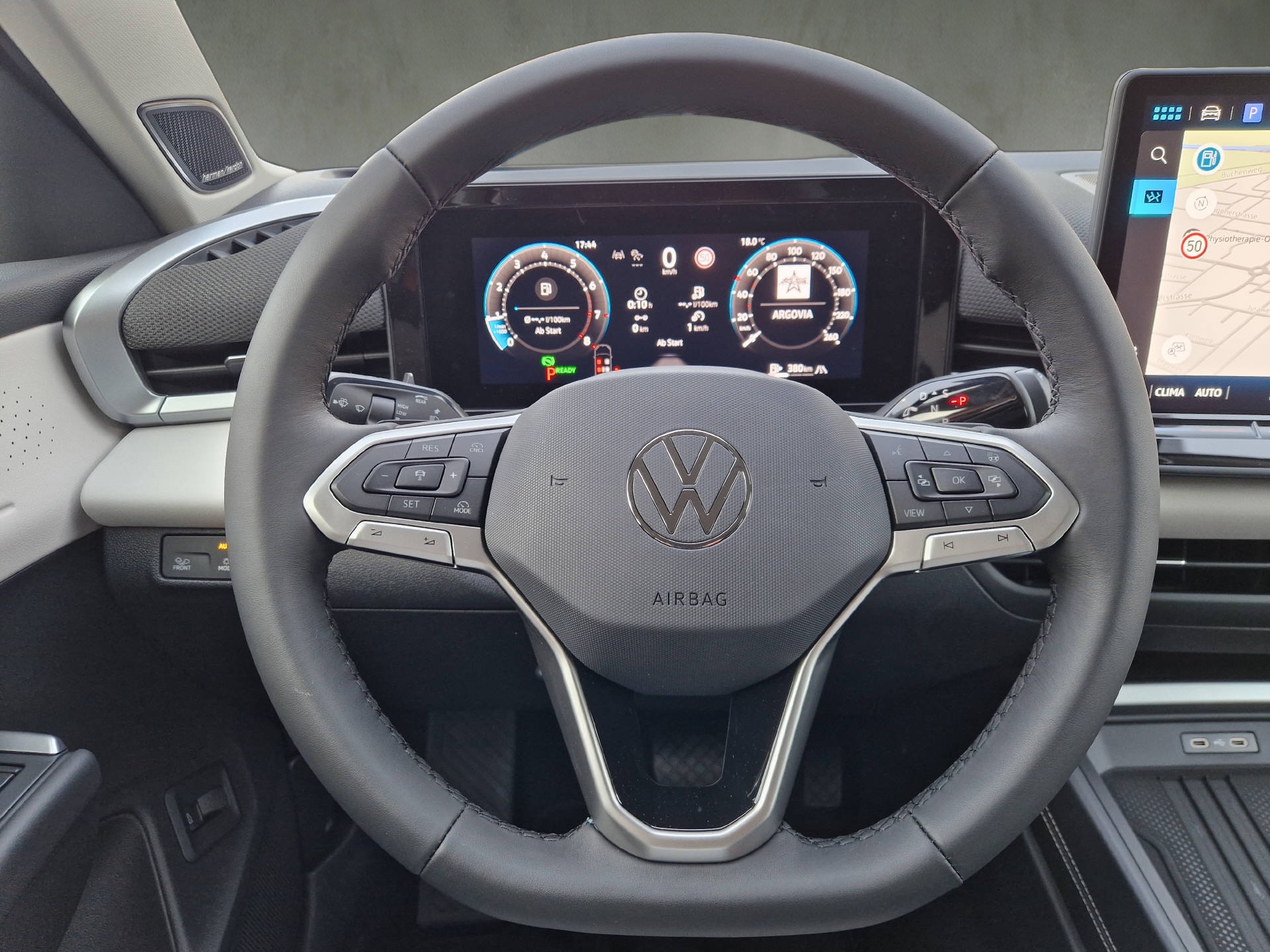 VW T-Roc 1.5 eTSI Style DSG-image-10