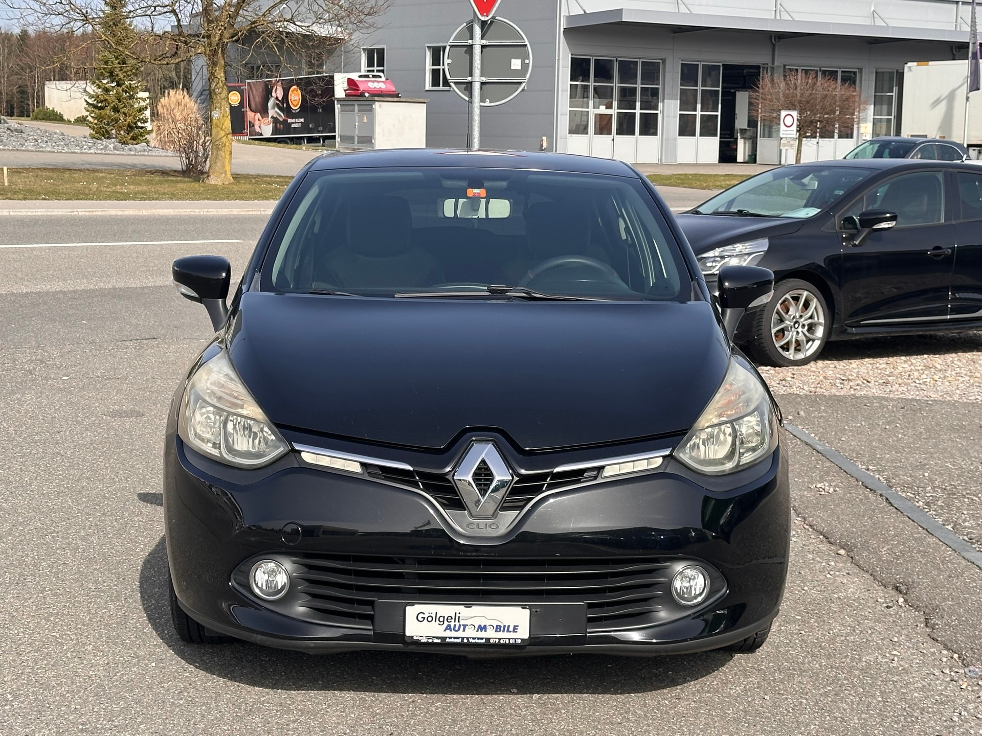 RENAULT Clio 1.2 16V Expression-image-11