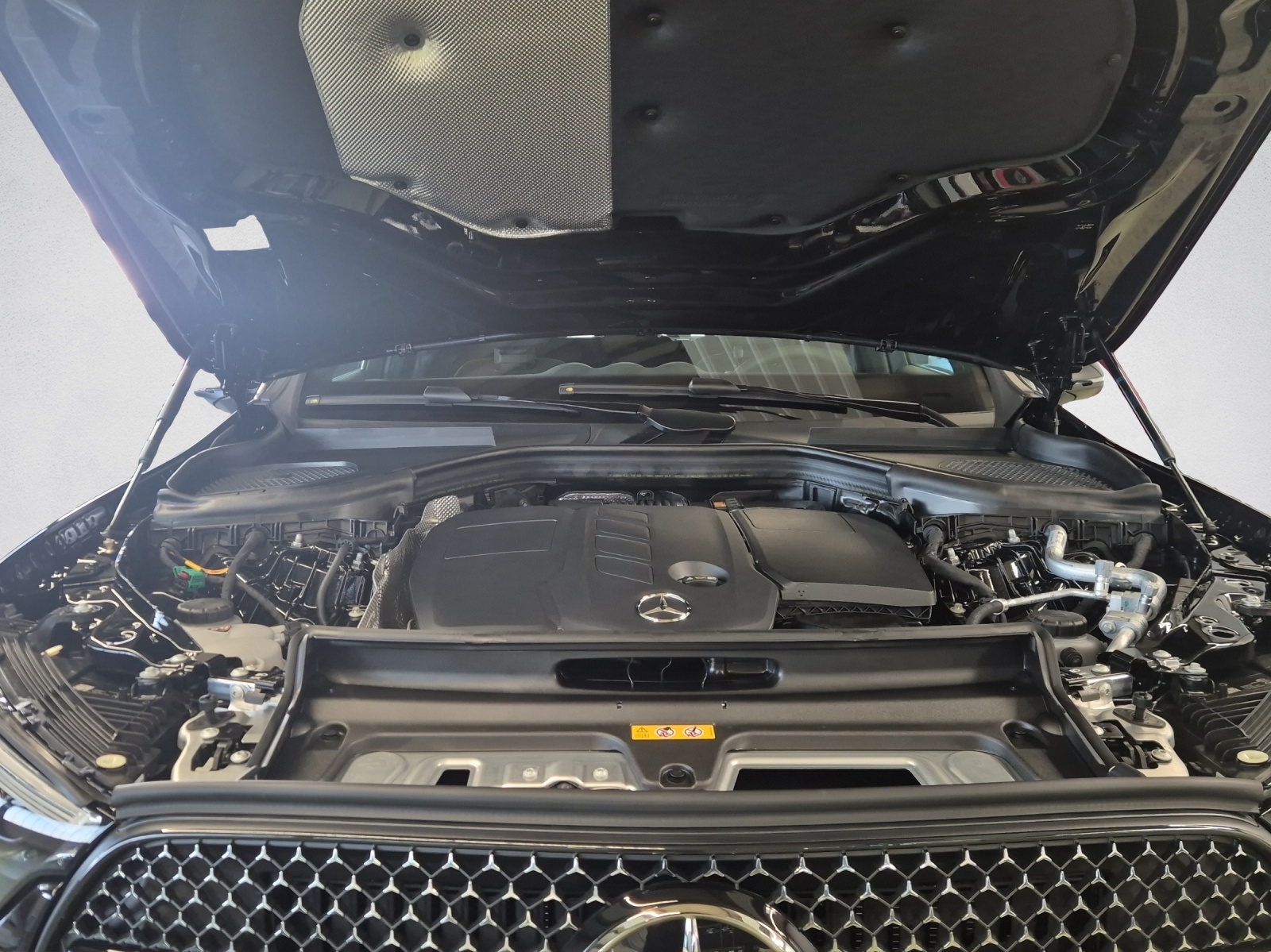 MERCEDES-BENZ GLC 300 de AMG Line 4Matic EQ Star-image-7