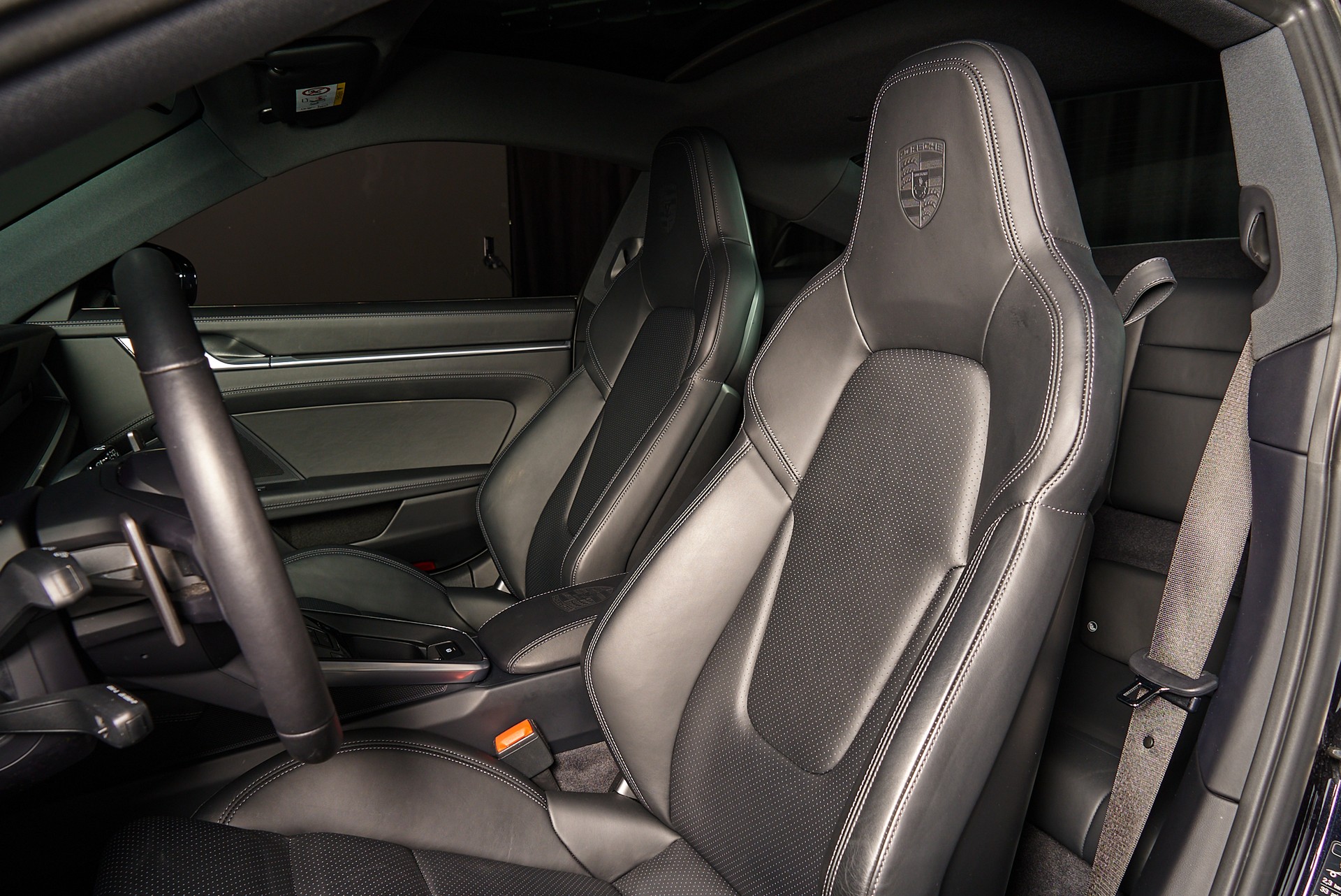 PORSCHE 911 Carrera 4S PDK-image-12