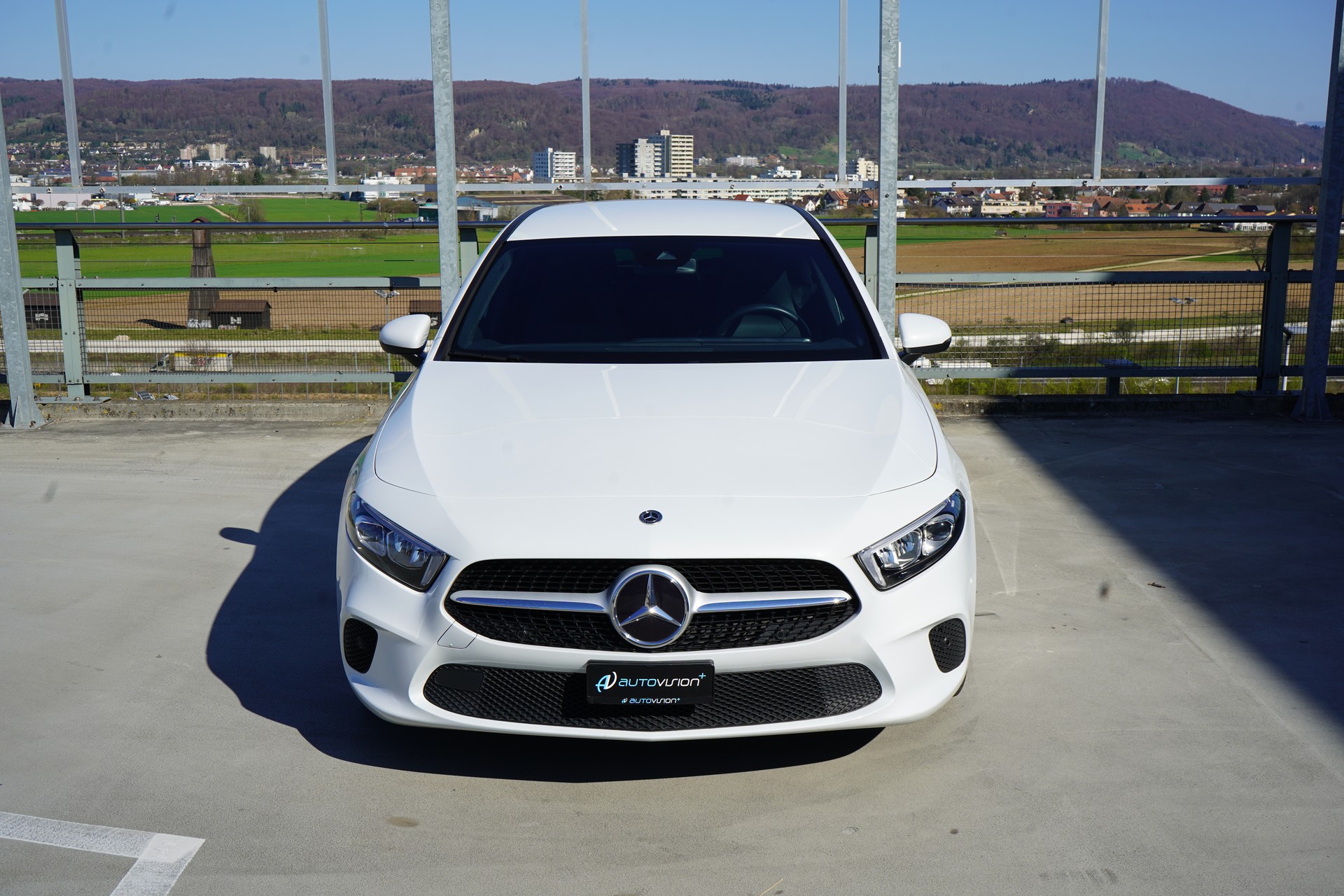 MERCEDES-BENZ A 180 PROGRESSIVE 7G-DCT l 136 PS-image-10