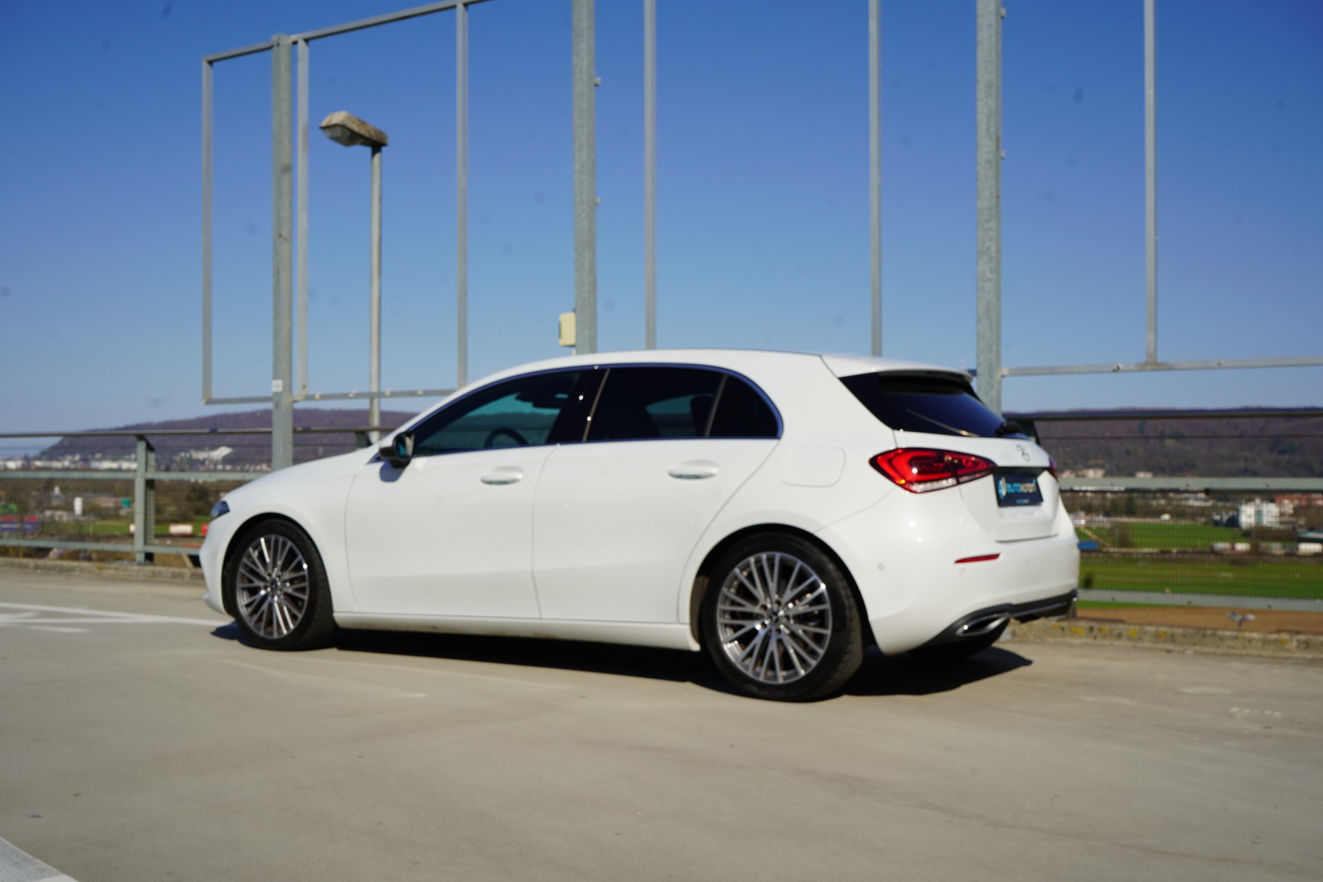 MERCEDES-BENZ A 180 PROGRESSIVE 7G-DCT l 136 PS-image-7