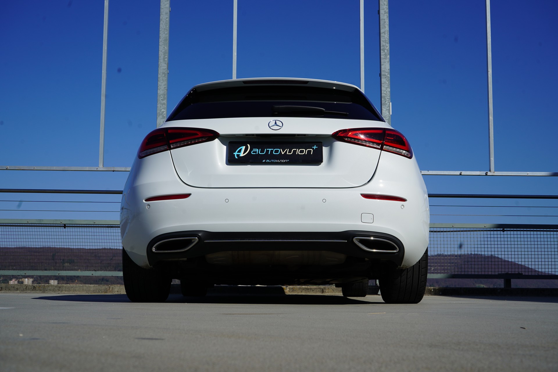 MERCEDES-BENZ A 180 PROGRESSIVE 7G-DCT l 136 PS-image-13