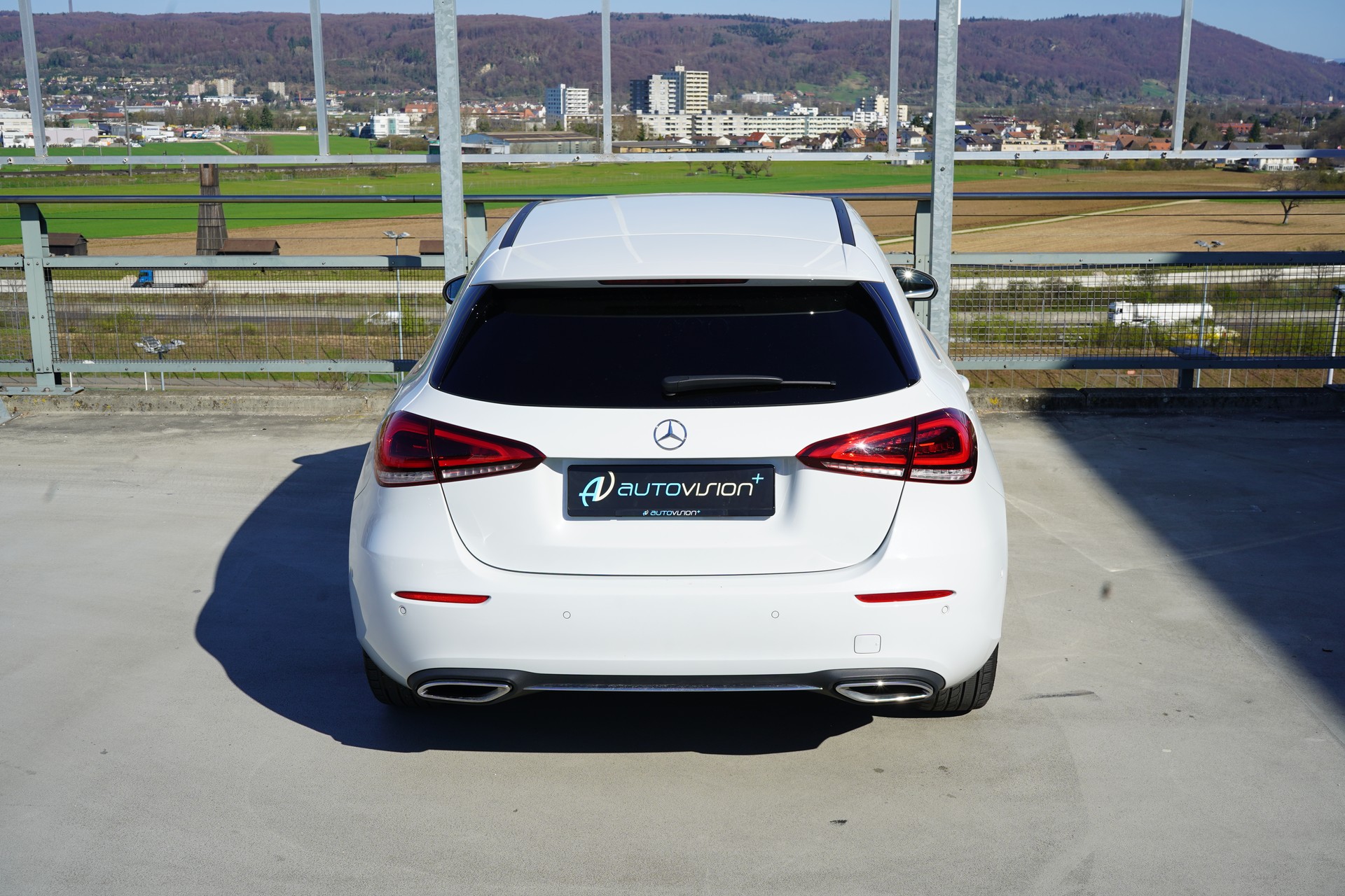 MERCEDES-BENZ A 180 PROGRESSIVE 7G-DCT l 136 PS-image-12