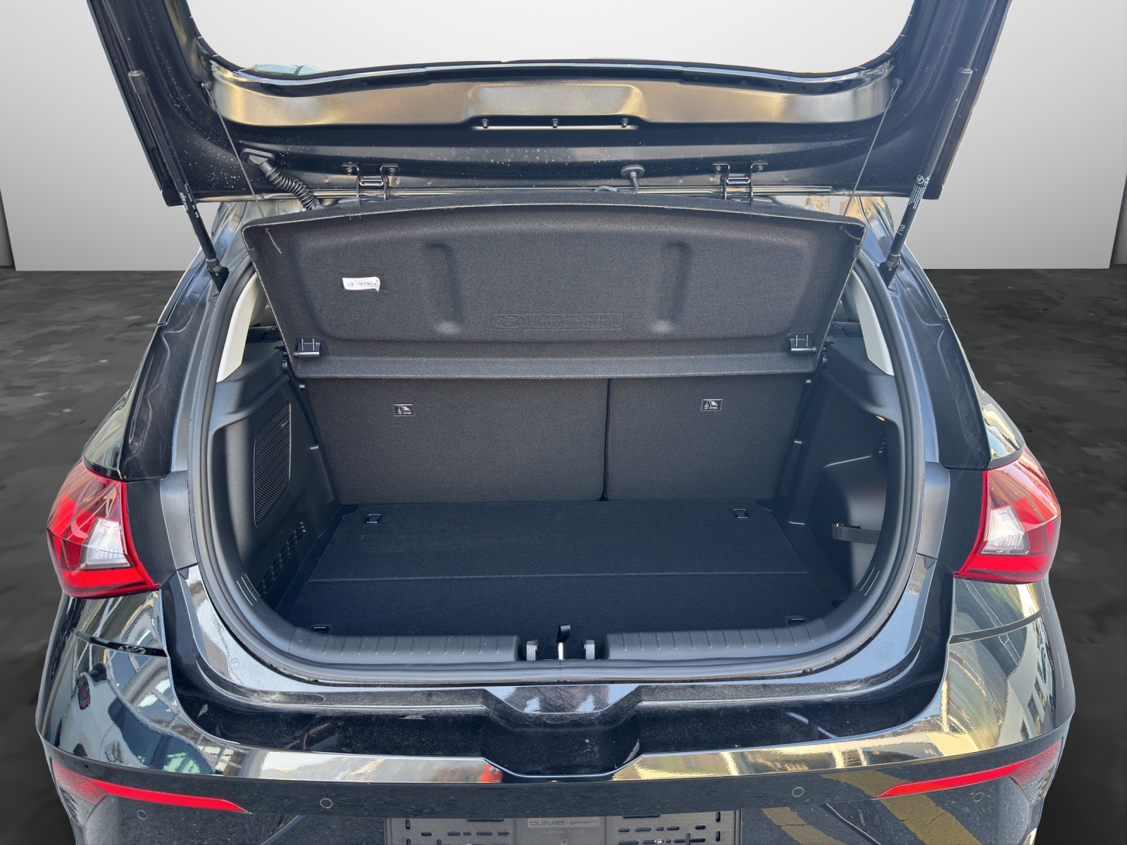 HYUNDAI i20 1.0 T-GDi Vertex-image-14