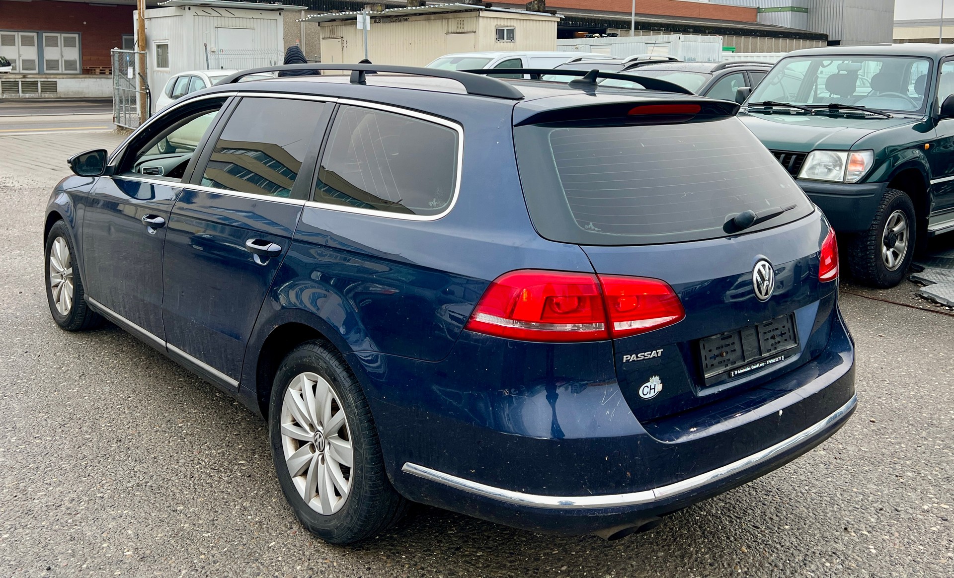 VW Passat Variant 2.0 TDI BMT Comfortline (Klimatronik * Alufelgen * Sensoren * Multilenkrad * Navigation * BO5) * FIXXX PREISSS-image-4