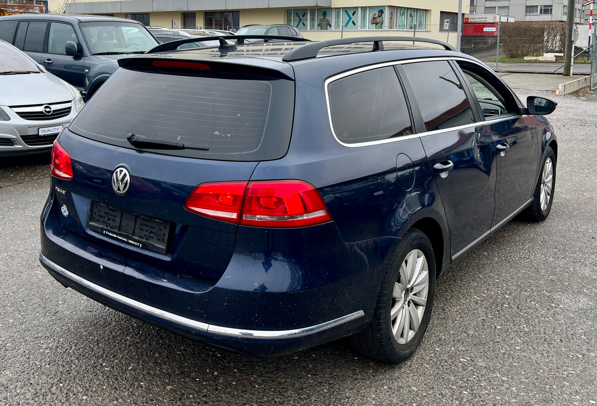 VW Passat Variant 2.0 TDI BMT Comfortline (Klimatronik * Alufelgen * Sensoren * Multilenkrad * Navigation * BO5) * FIXXX PREISSS-image-6