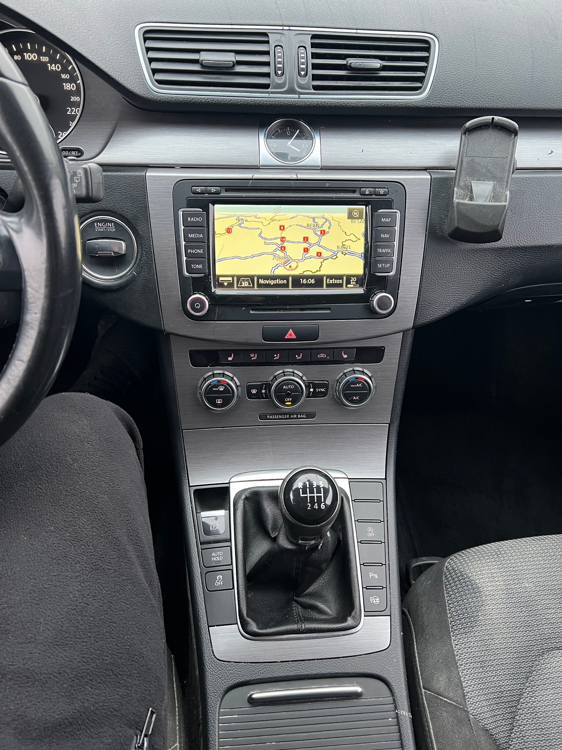 VW Passat Variant 2.0 TDI BMT Comfortline (Klimatronik * Alufelgen * Sensoren * Multilenkrad * Navigation * BO5) * FIXXX PREISSS-image-10